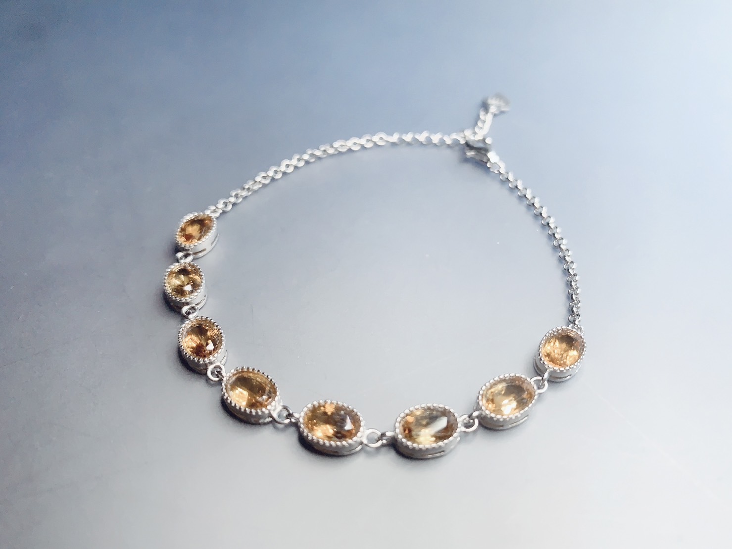 黃水晶銀手鍊丨十一月丨招財與自信