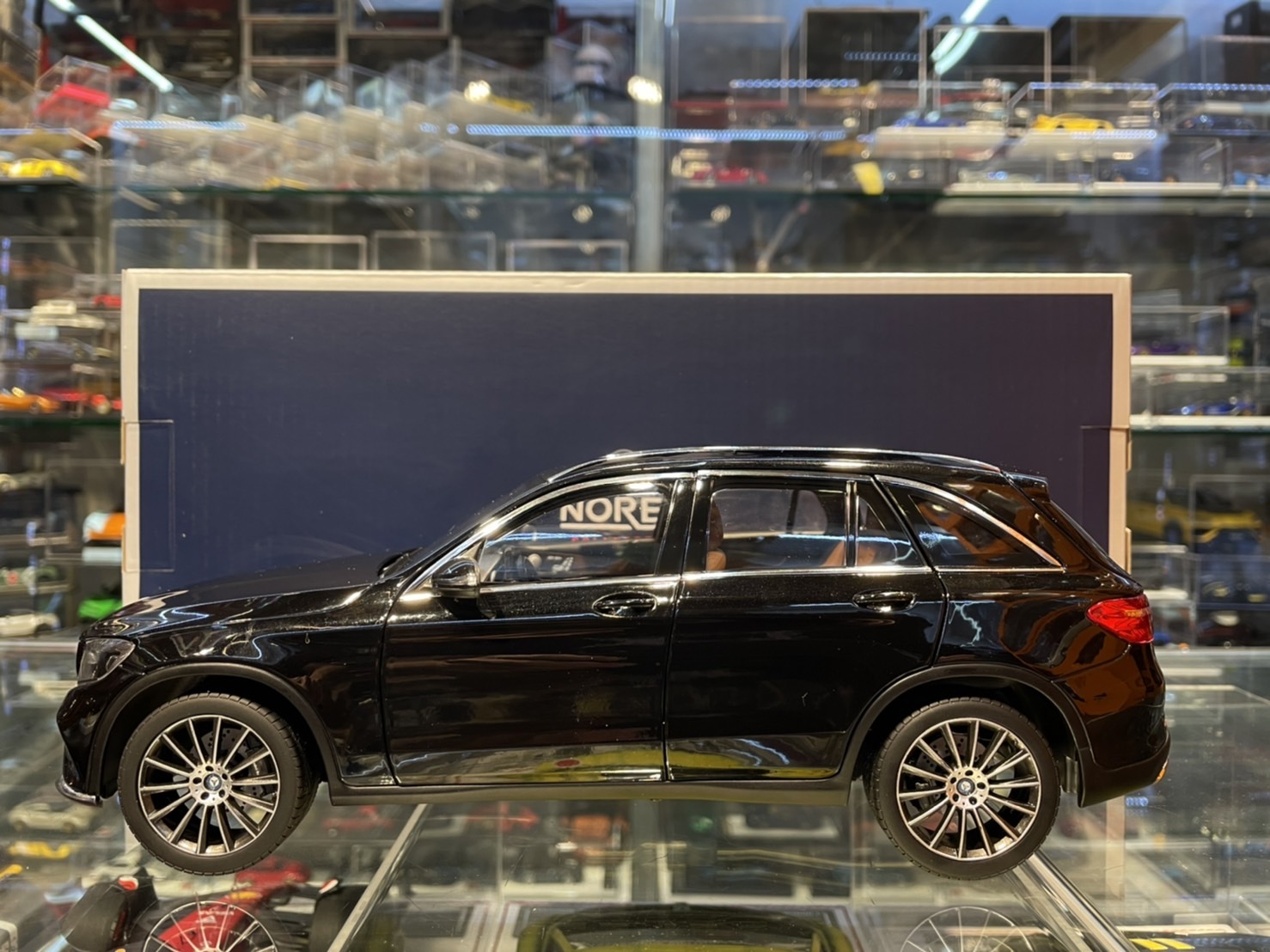 NOREV 183745 Mercedes-Benz GLC 2015 金屬黑1/18