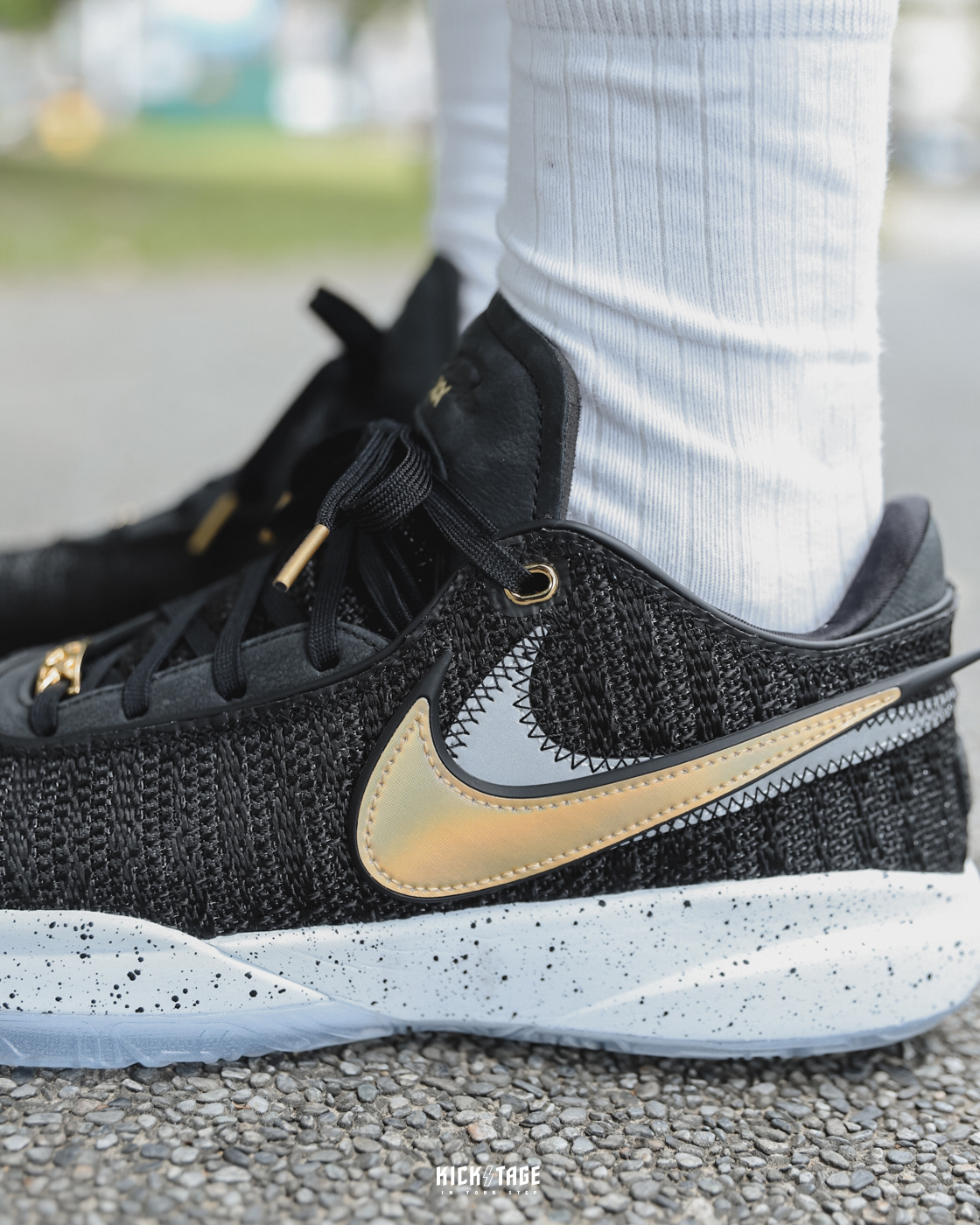 NIKE LEBRON XX 20 BLACK GOLD 黑金實戰鞋籃球鞋【DJ5422-003】