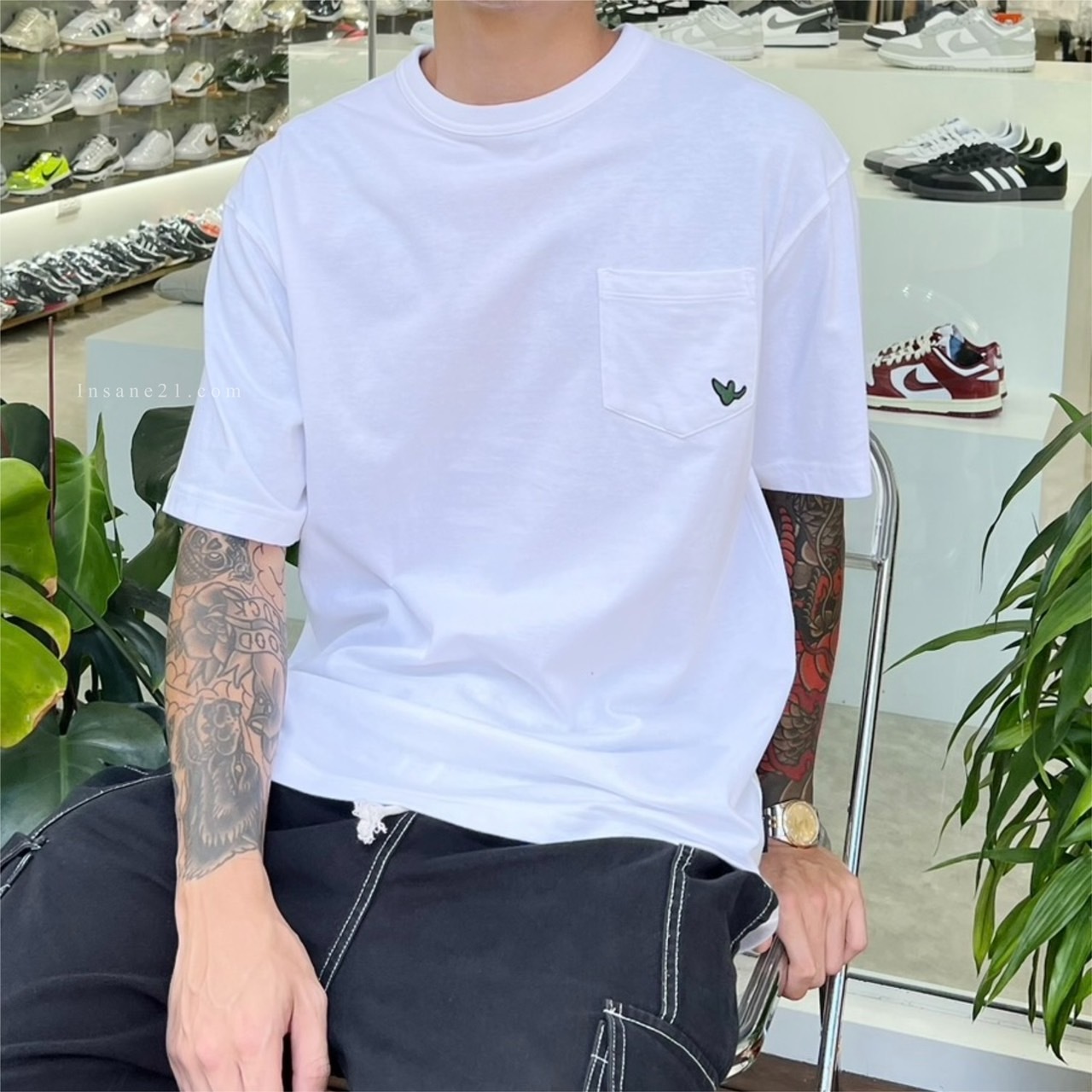 WHAT IT ISNT 小飛人包T組合價 黑 // 白