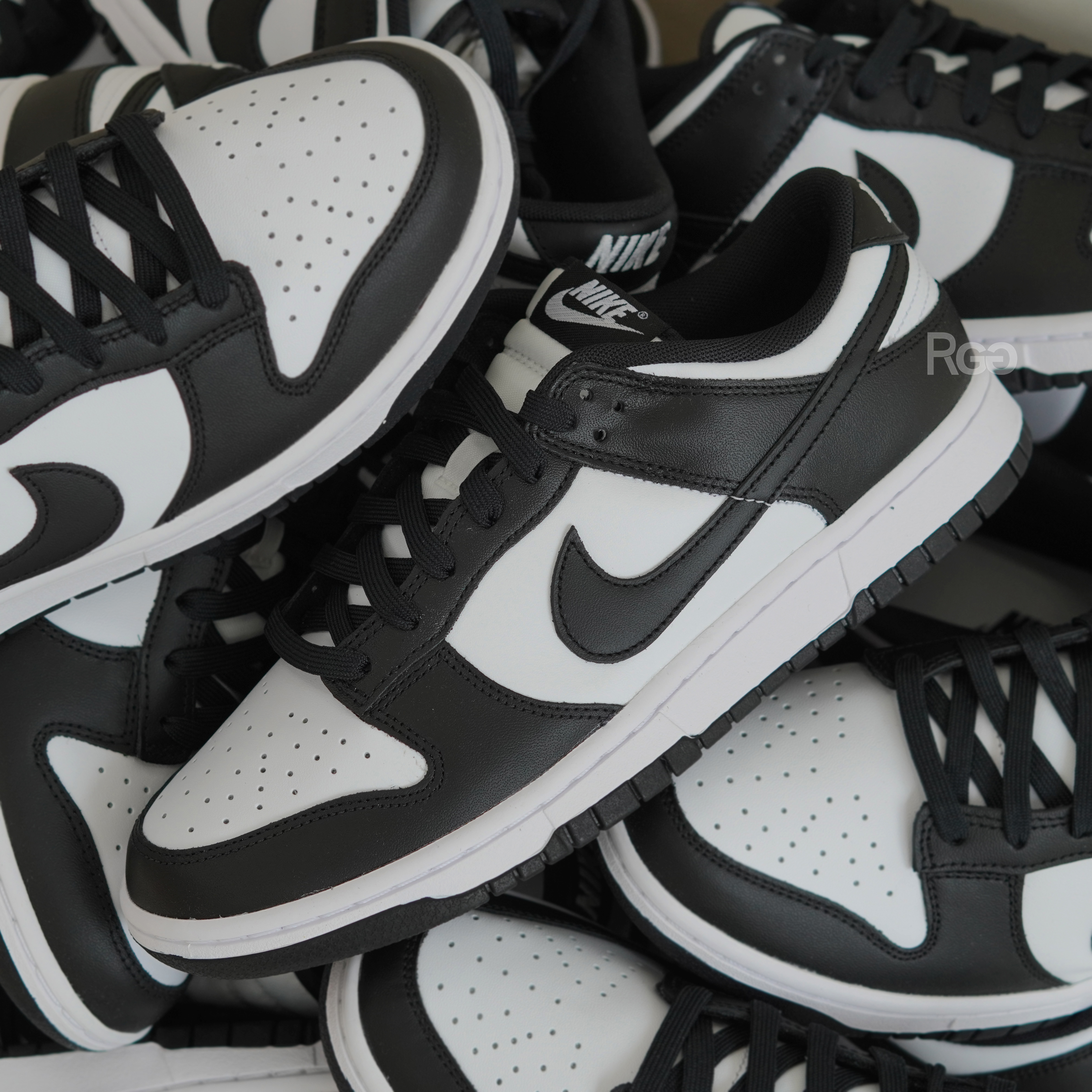 Nike Dunk Low 熊貓 黑白基本經典款