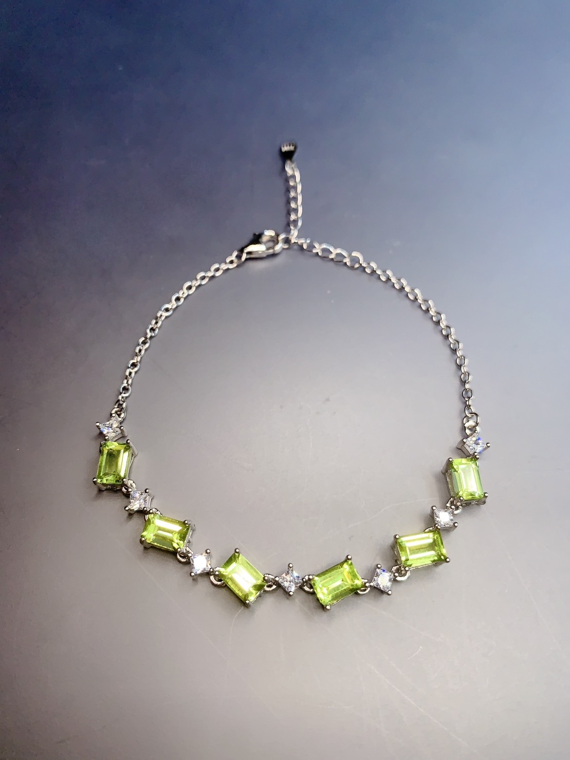 幾何造型橄欖石銀手鍊丨八月誕生石