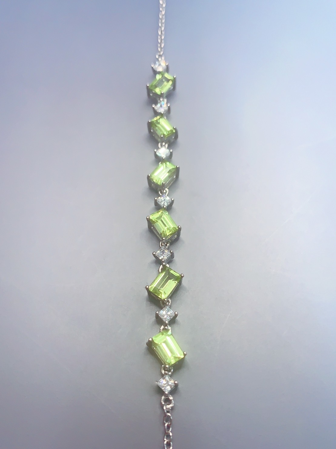 幾何造型橄欖石銀手鍊丨八月誕生石