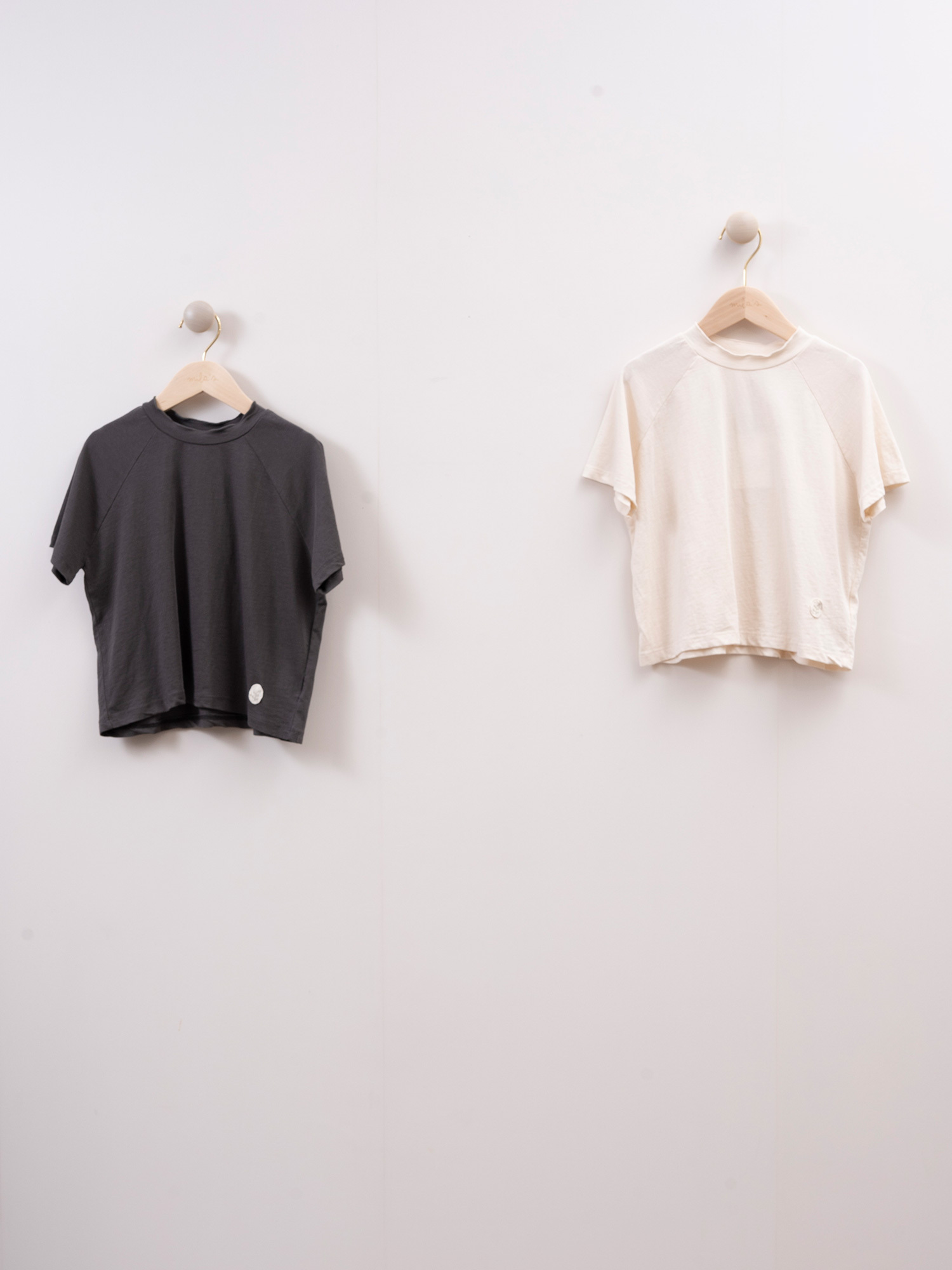 mila's 木耳邊純棉T恤