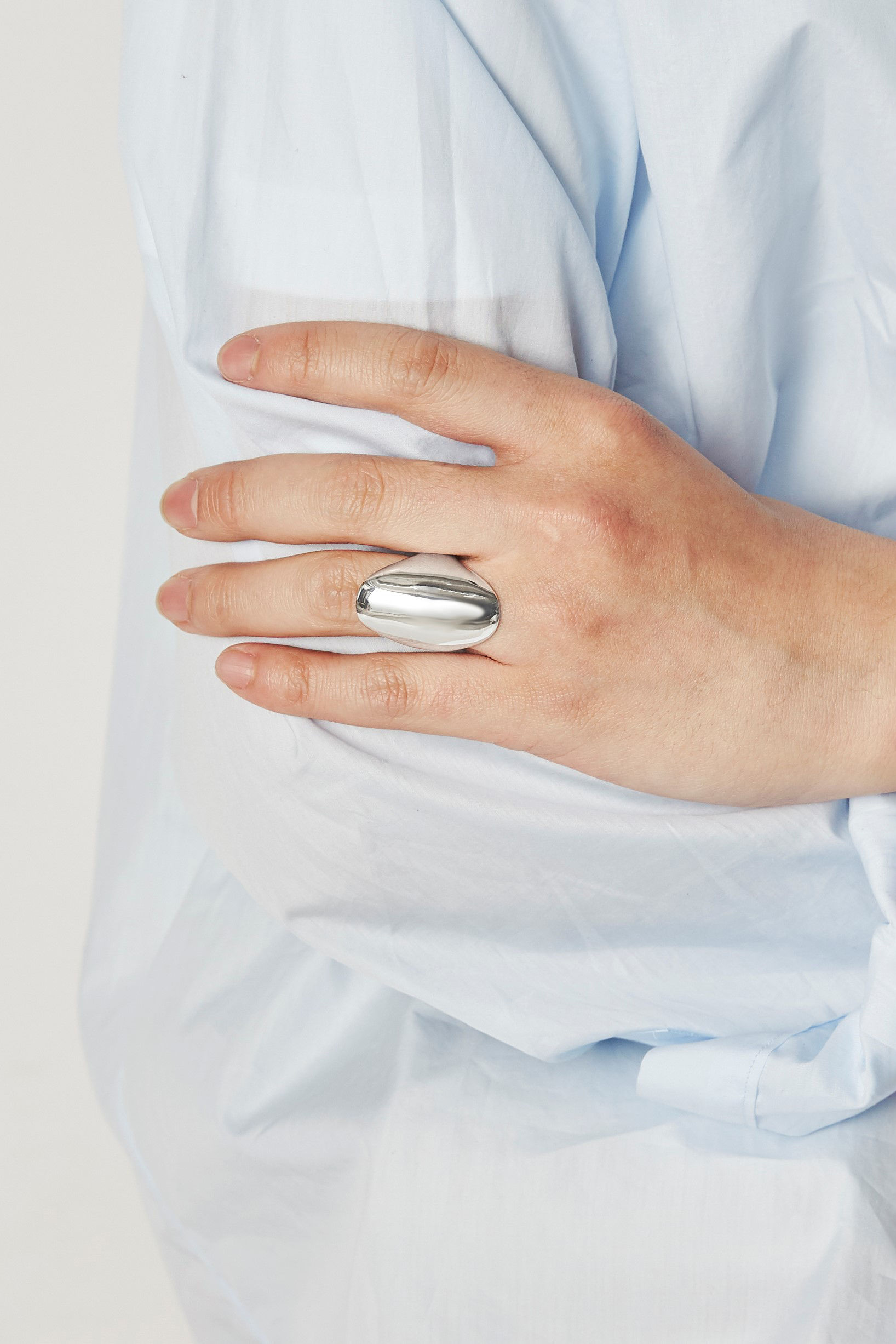 XOLO JEWELRY PROTECT RING MIDDLE