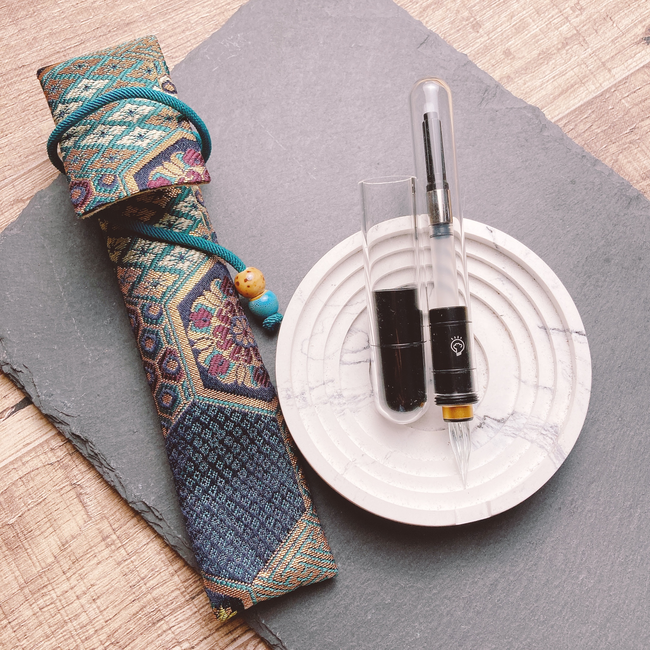 嗨賴 x 森作所｜水晶透明軸 吸墨式 玻璃筆 ⎯ 成熟大人黑