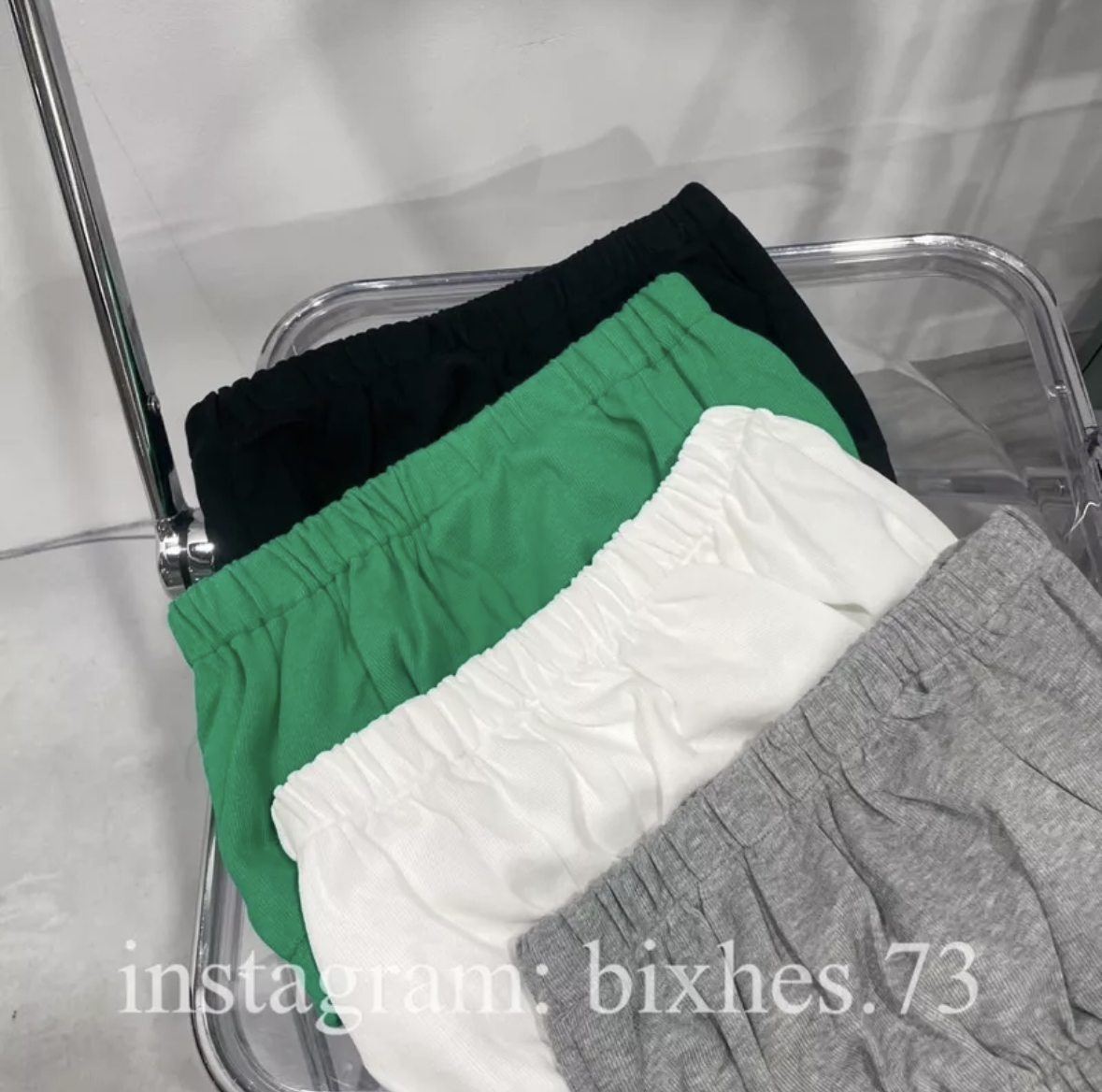 歐美皺摺鬆緊平口背心(C00006)