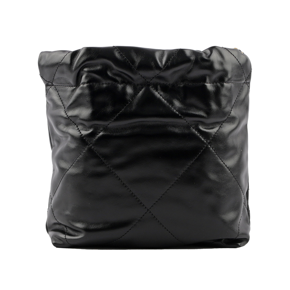 【CHANEL】新款22 Bag 金字菱格紋亮面小牛皮迷你斜背包(黑色) AS3980 B08037 94305