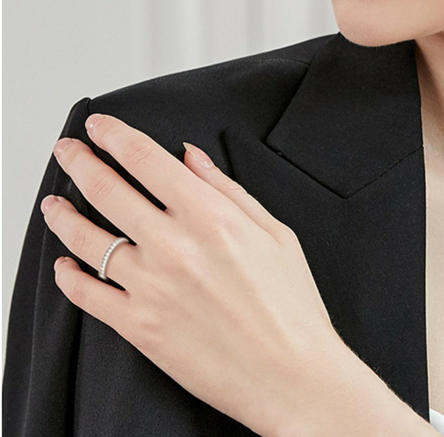 莫桑鑽全圈線戒    R057C030