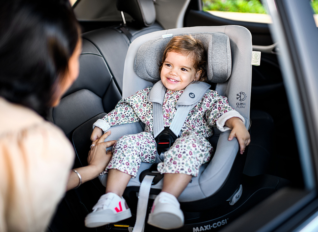 安全汽座推薦產品適合0歲嬰幼兒到12歲以下的學童，以能發揮保護緩衝功能為主。