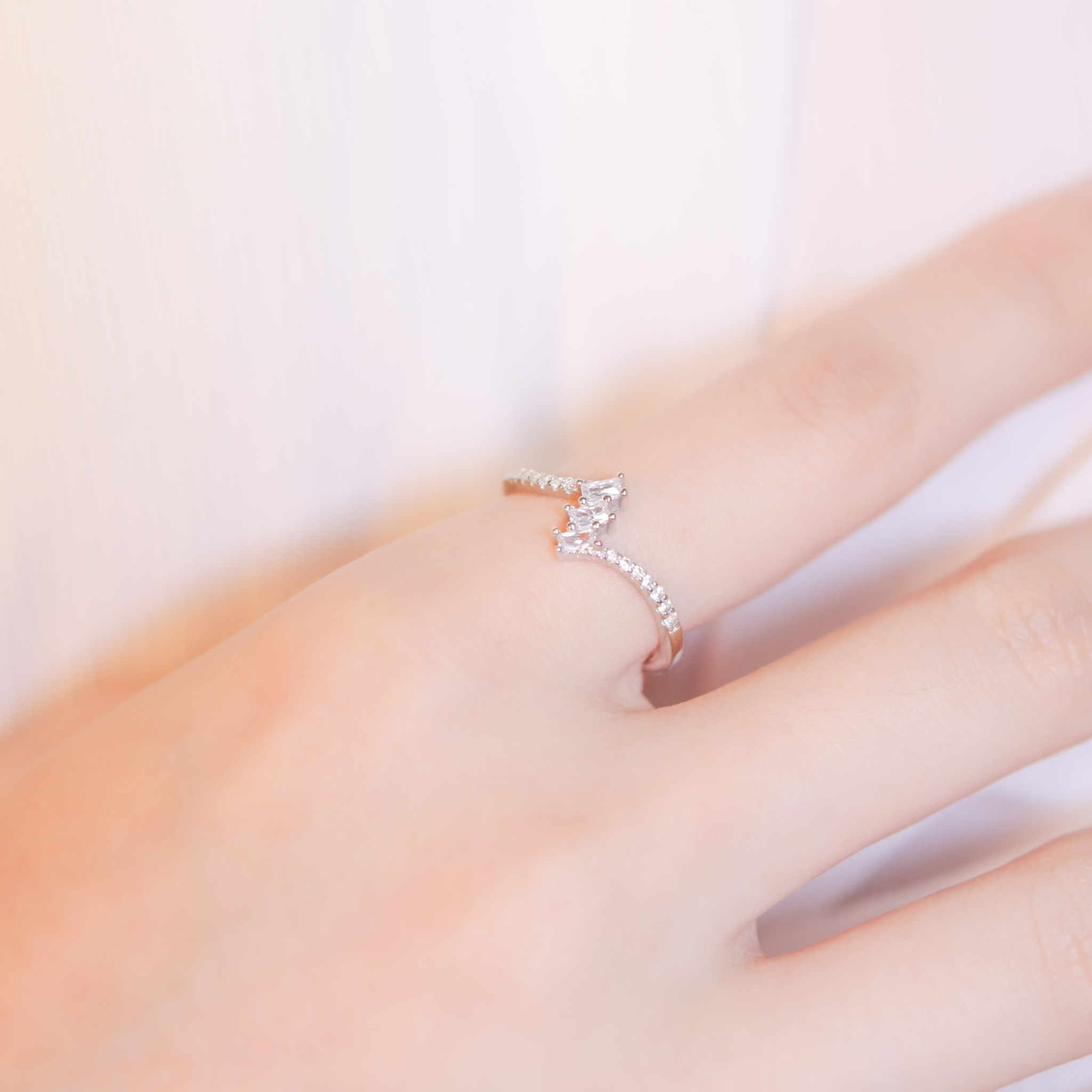 | 925 Silver | The Wall Of Heart Ring | RI0299 |