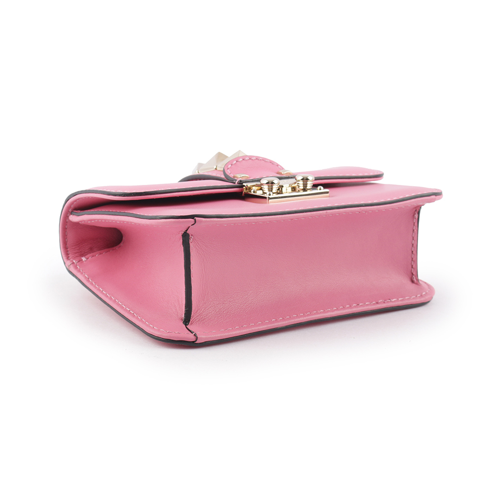 【VALENTINO】淡金釦鉚釘小牛皮翻蓋迷你鍊包(粉色)