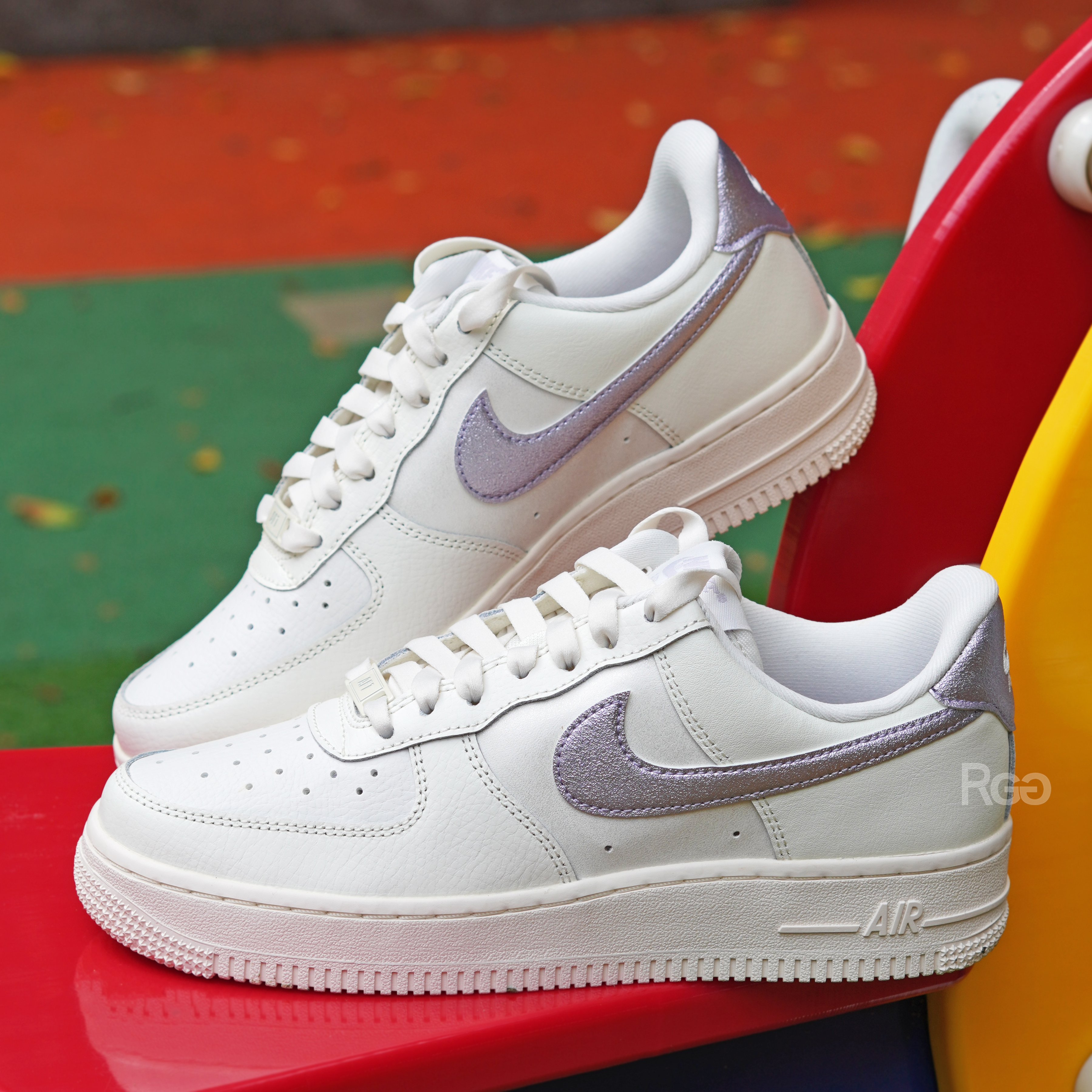 WMNS Nike Air Force 1 '07 ESS 銀河紫(DV7470-100)