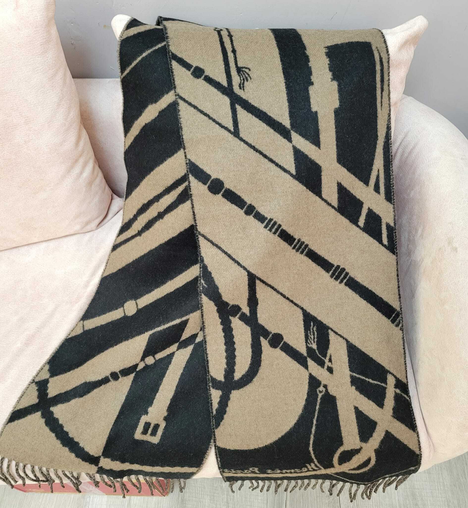 Hermes Clic Clac muffler BROWN/NAVY 啡色 頸巾 圍巾