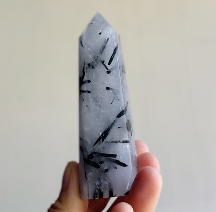 [原石] 黑碧璽髮晶 水晶柱