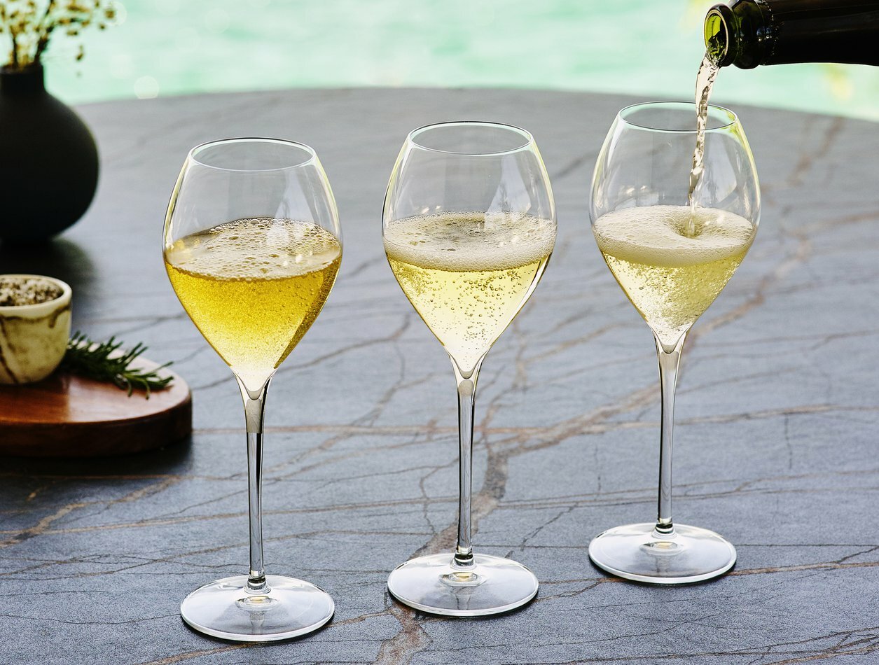 cava, 卡瓦, 西班牙氣酒, 傳統法, Traditaionl Method, 瓶中二次發酵, 酵母, 香檳, on lees, Macabeo, Xarel·lo, Cava Paraje Calificado, Catalunya,