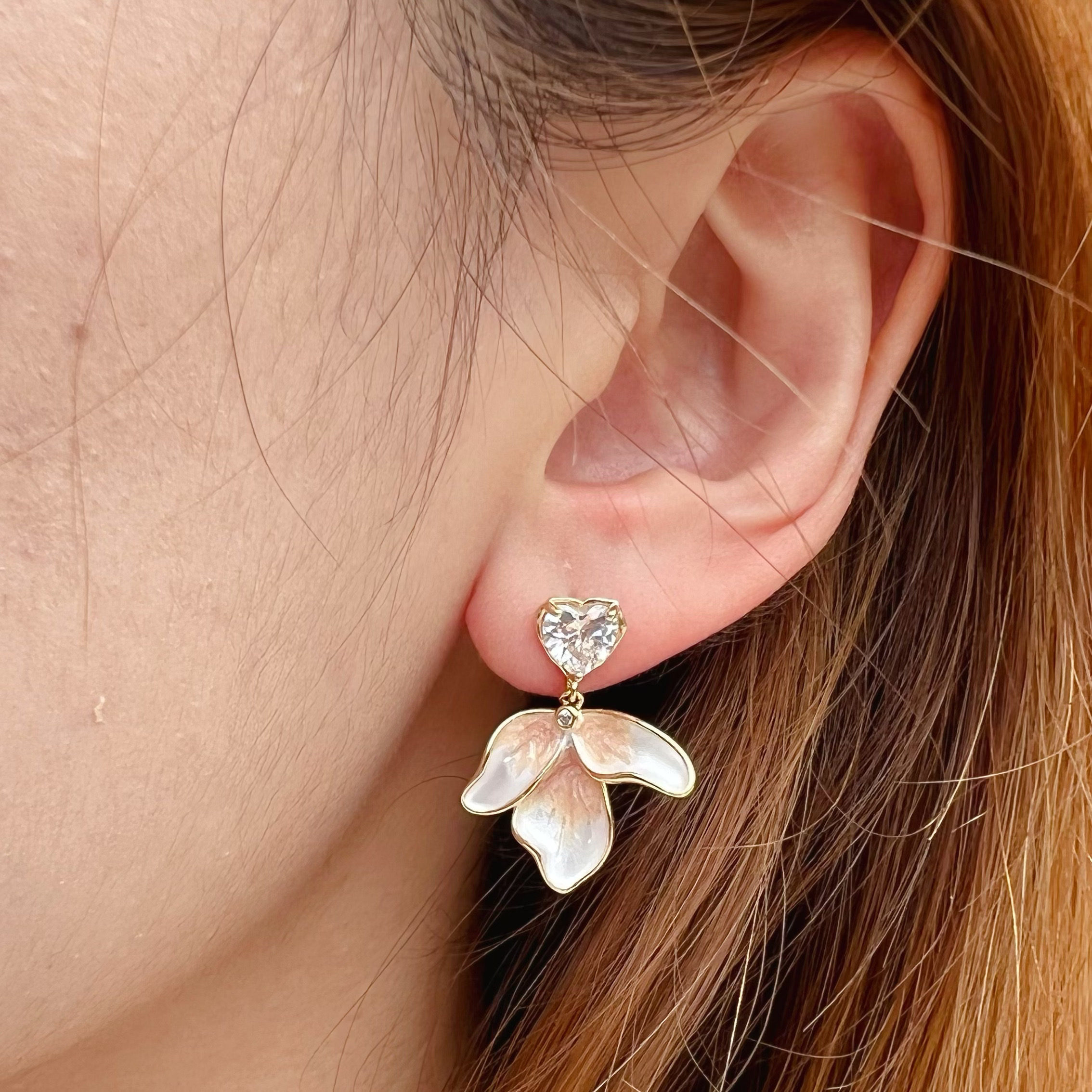 PY FASHION ACCESSORY : BLING BLING GOLDEN FISH TAIL FLOWER