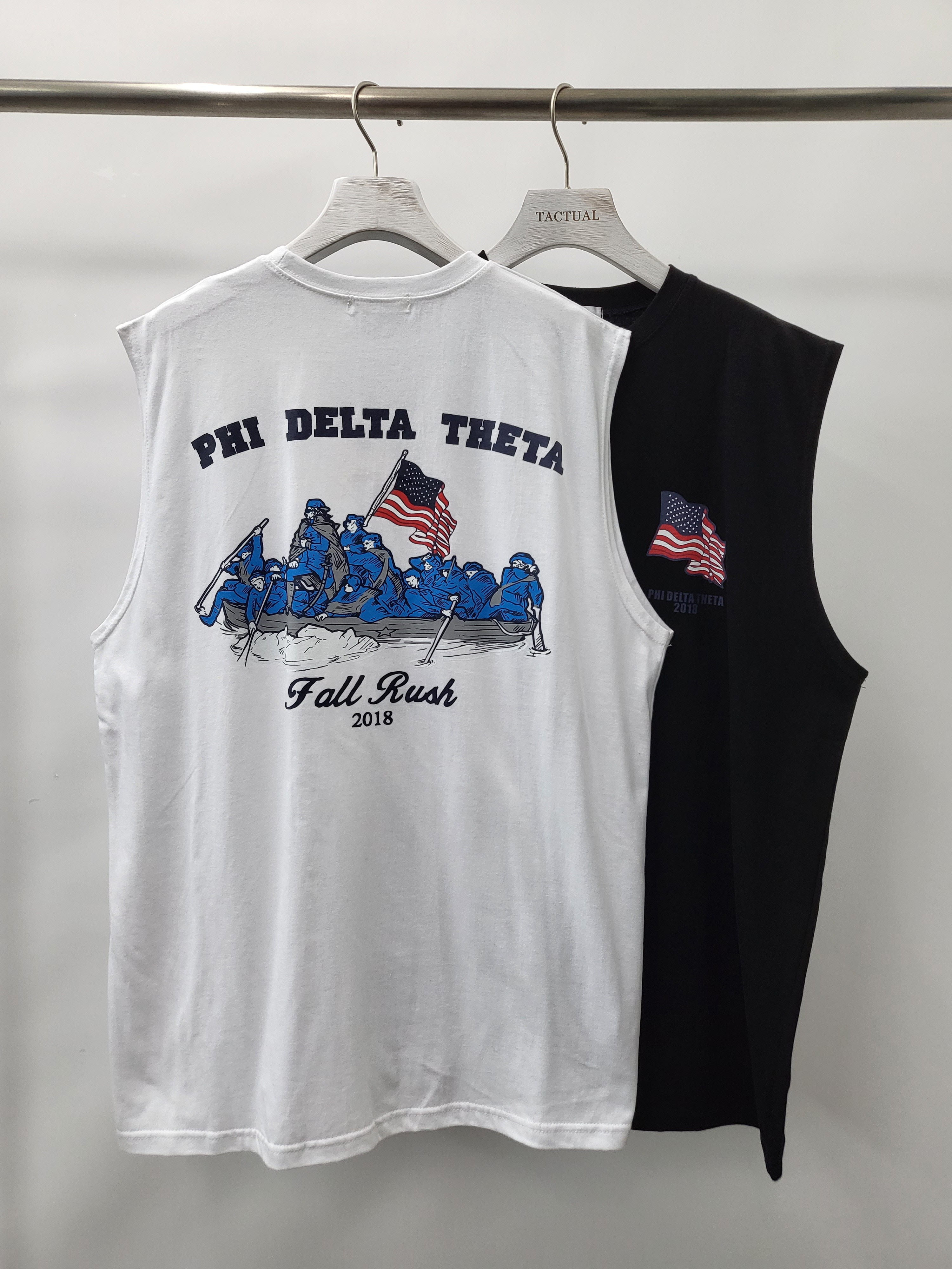 英文字圖案背心 V983