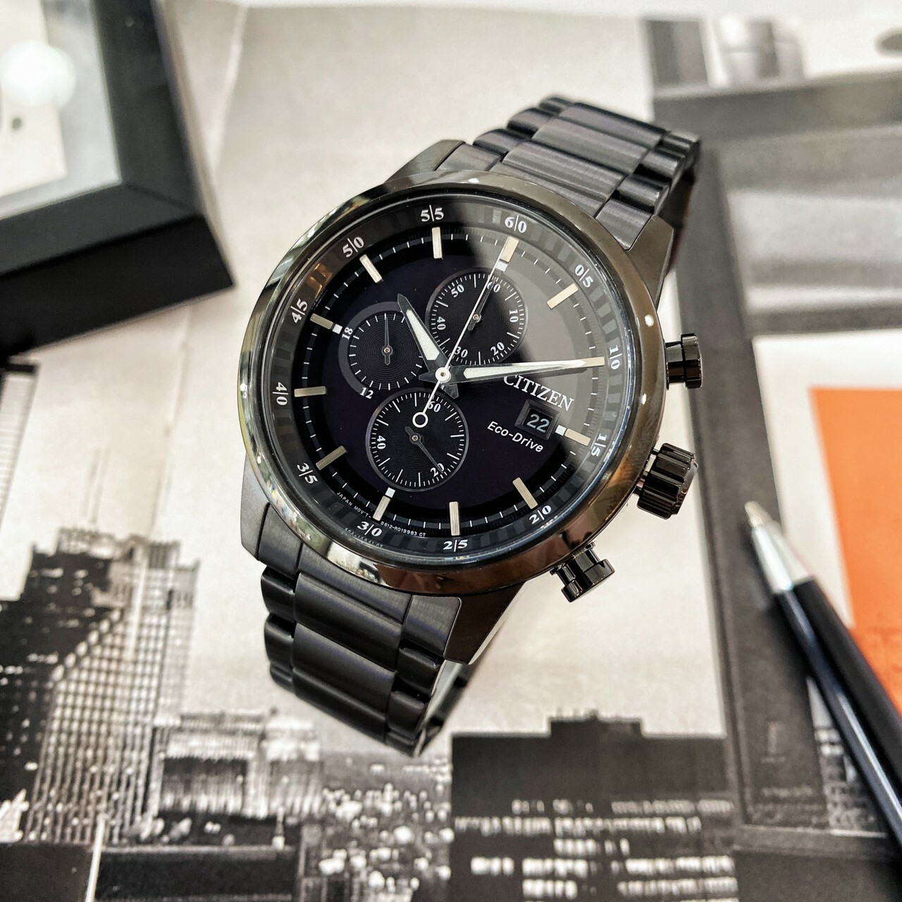 【CITIZEN 星辰】Chronograph 亞洲限定三眼碼錶計時 CA0615-59E 43mm 現代鐘錶