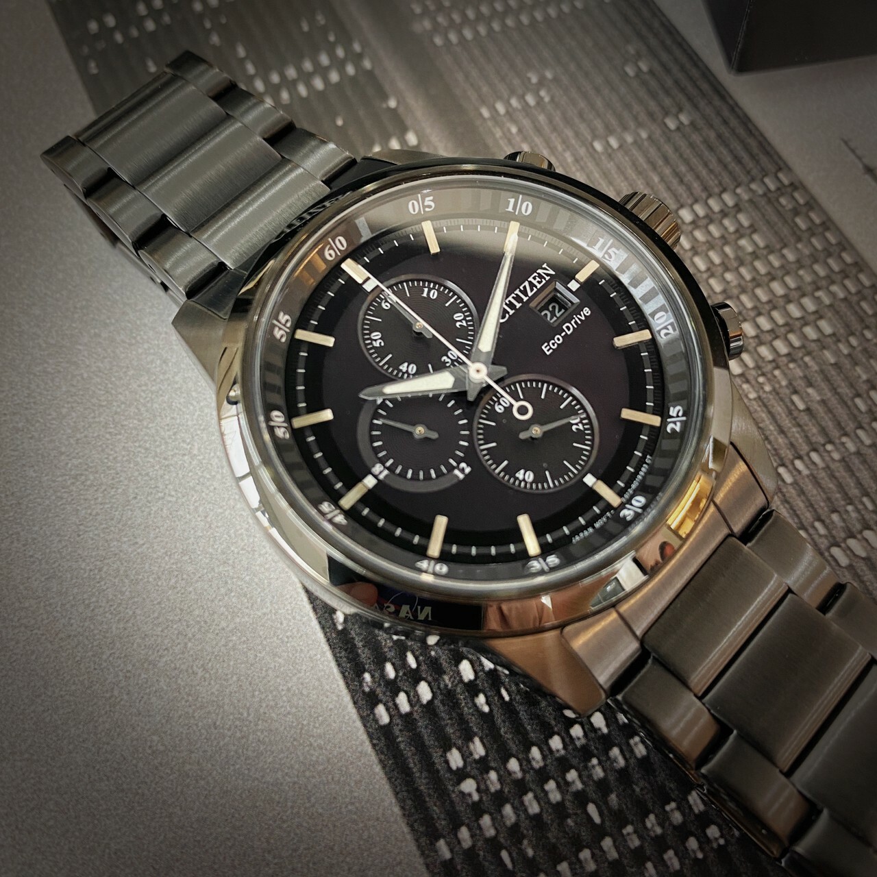 【CITIZEN 星辰】Chronograph 亞洲限定三眼碼錶計時 CA0615-59E 43mm 現代鐘錶