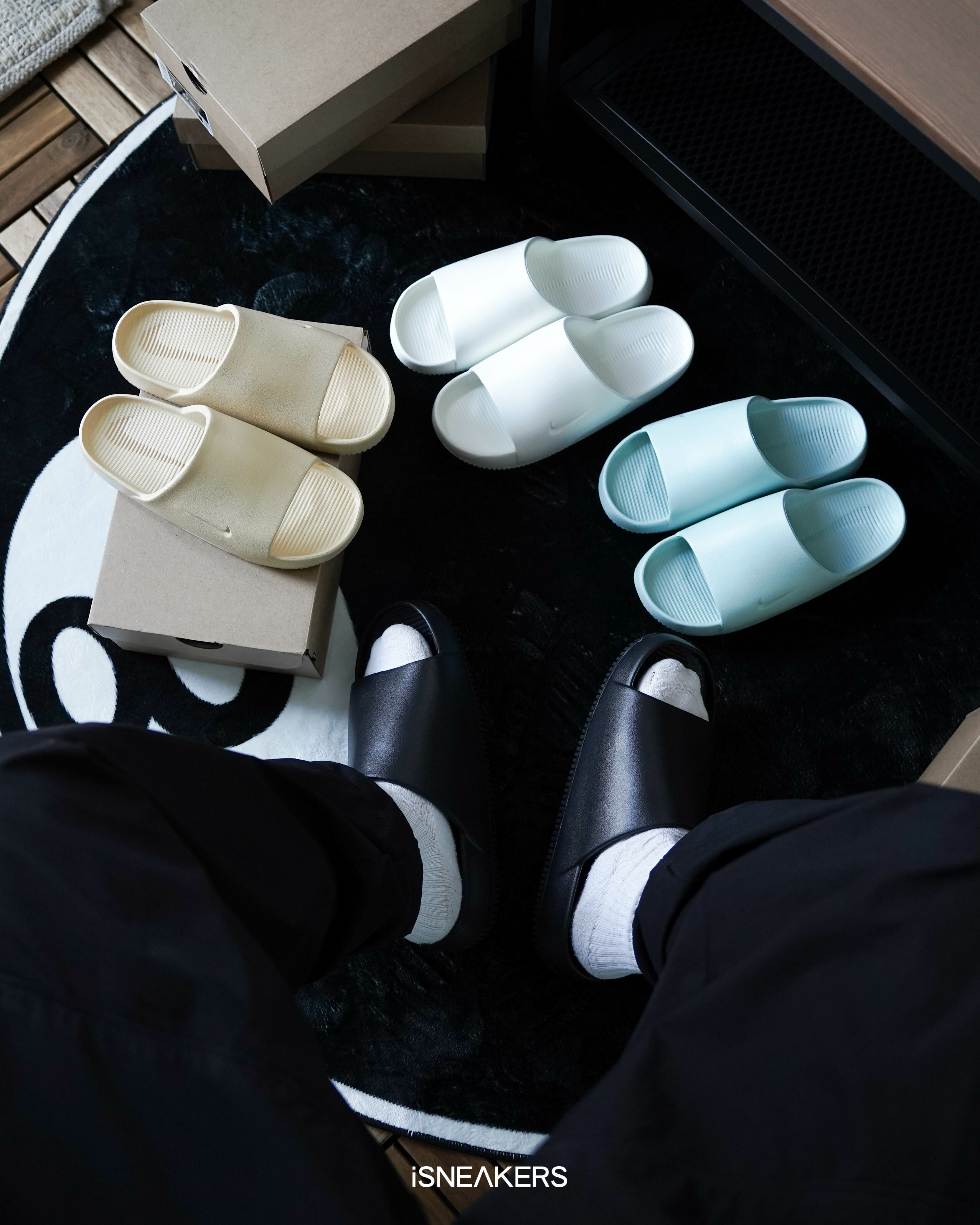 iSNEAKERS｜Nike Calm Slide 兩色 淺黃 黑 DX4816-200、FD4116-001