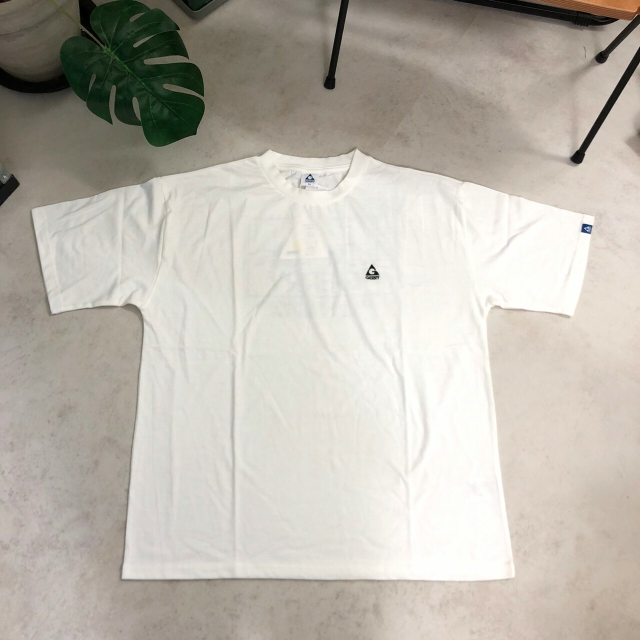 GERRY刺繡Logo背後印刷短Tee GE23SU06