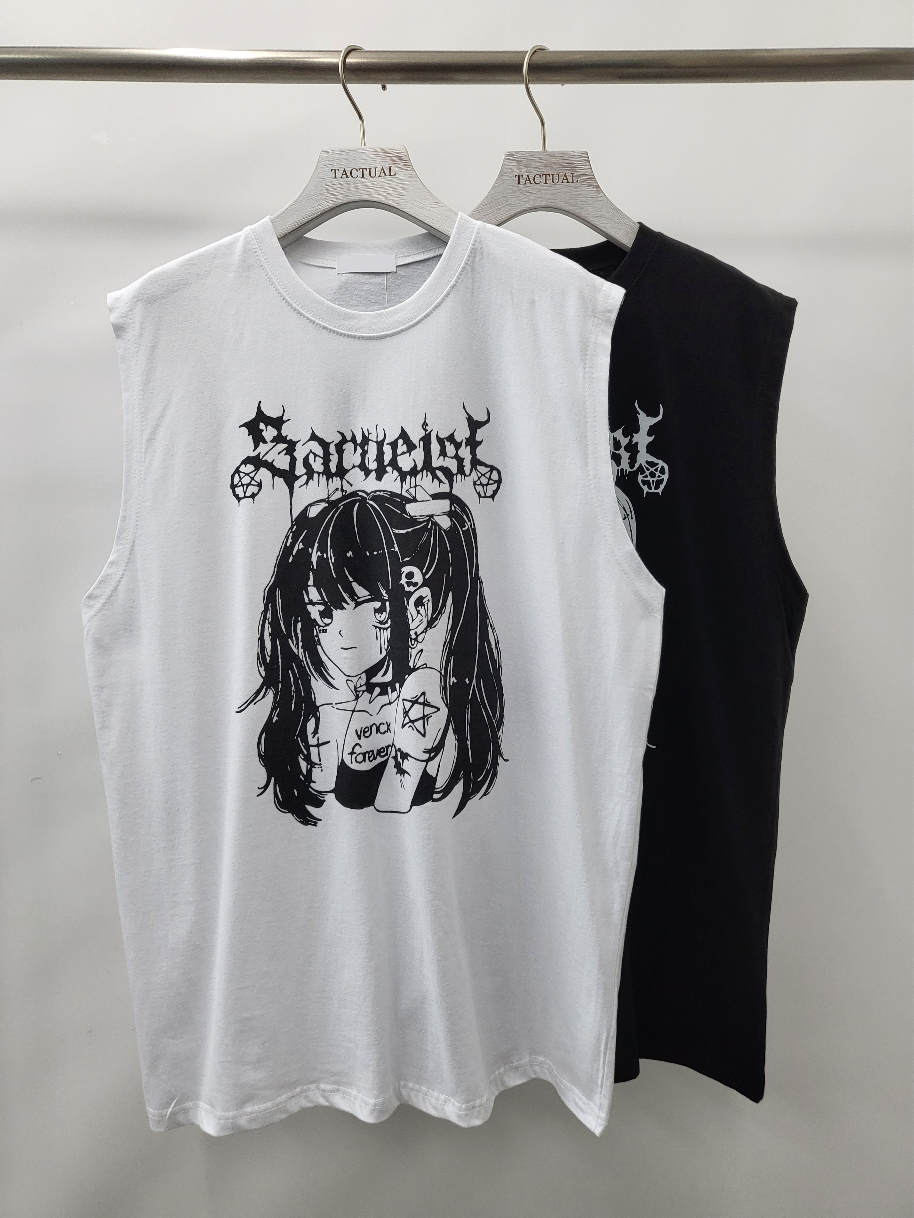 英文字卡通圖案背心 V980