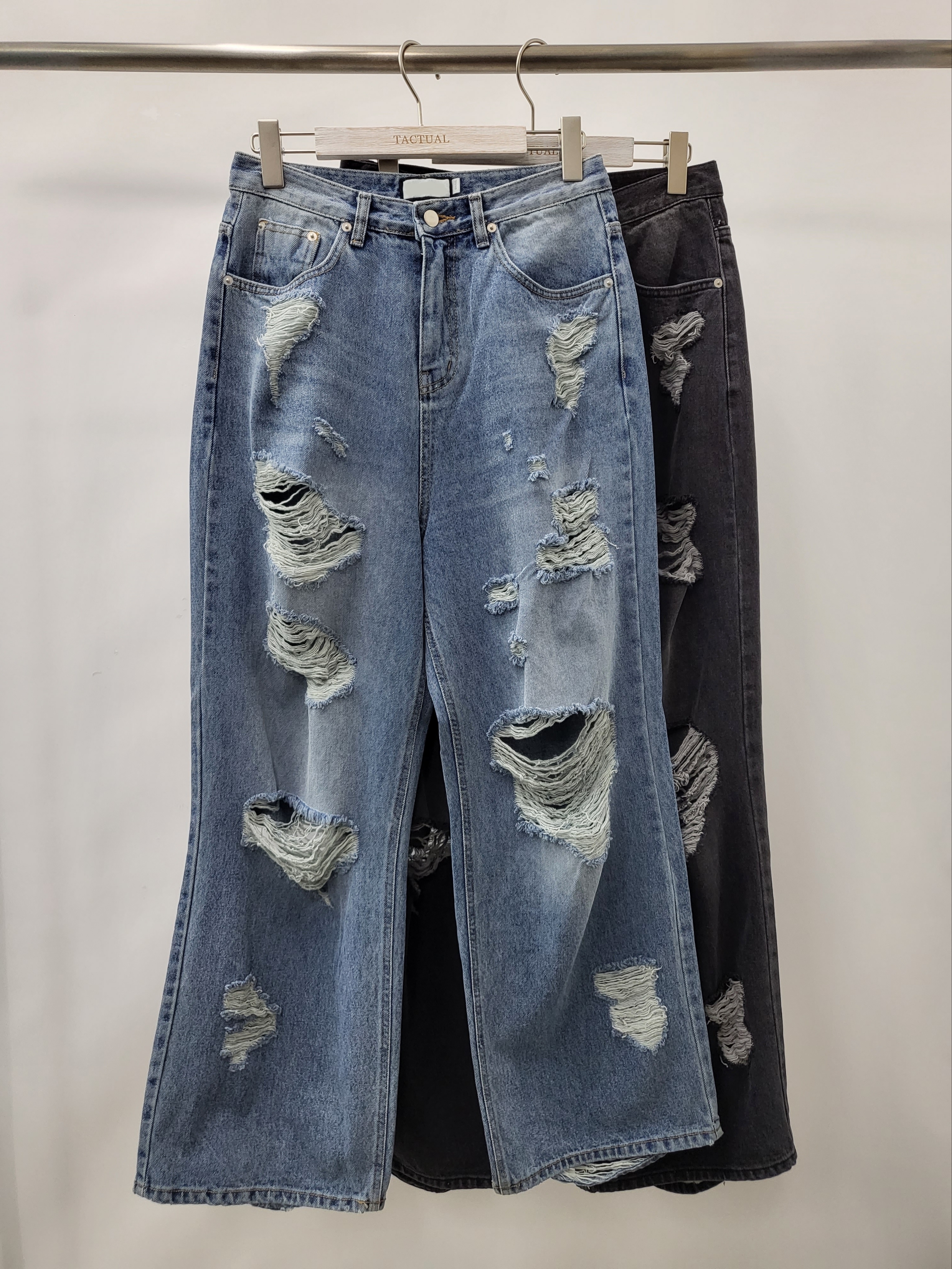 洗水破洞鬆身牛仔褲 J686