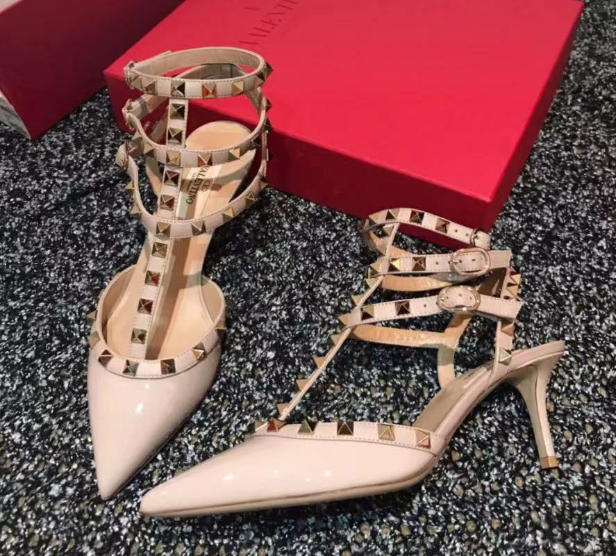 Valentino 裸色漆皮6.5cm高跟鞋 S0375   VNW    P45 -T