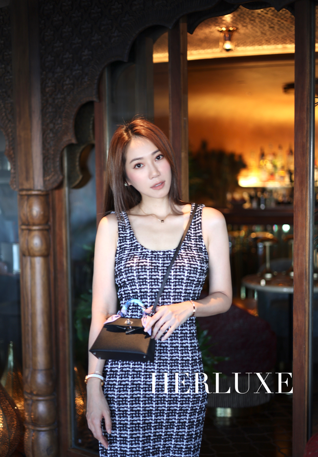 歌手 Artist 【 蔡明思 Jessica Tsoi 】Kelly mini II 89 noir cc epsom U