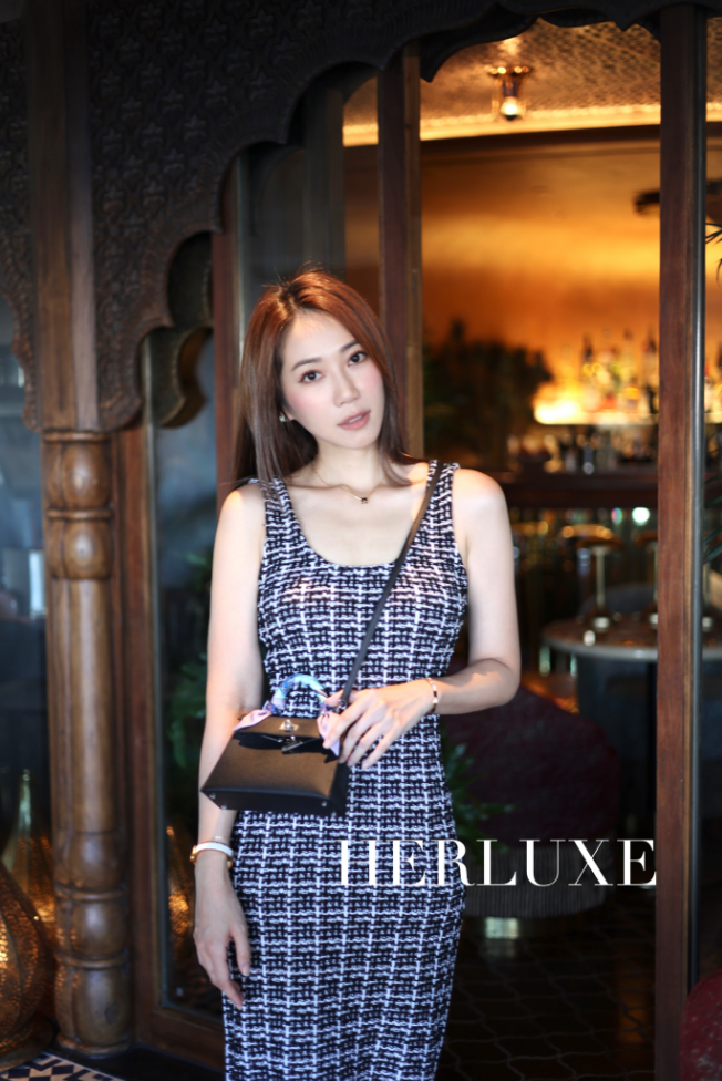 歌手 Artist 【 蔡明思 Jessica Tsoi 】Kelly mini II 89 noir cc epsom U