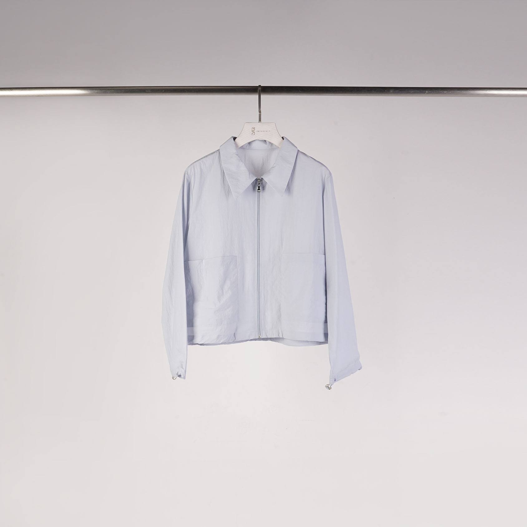 微透短版抽繩外套|3色