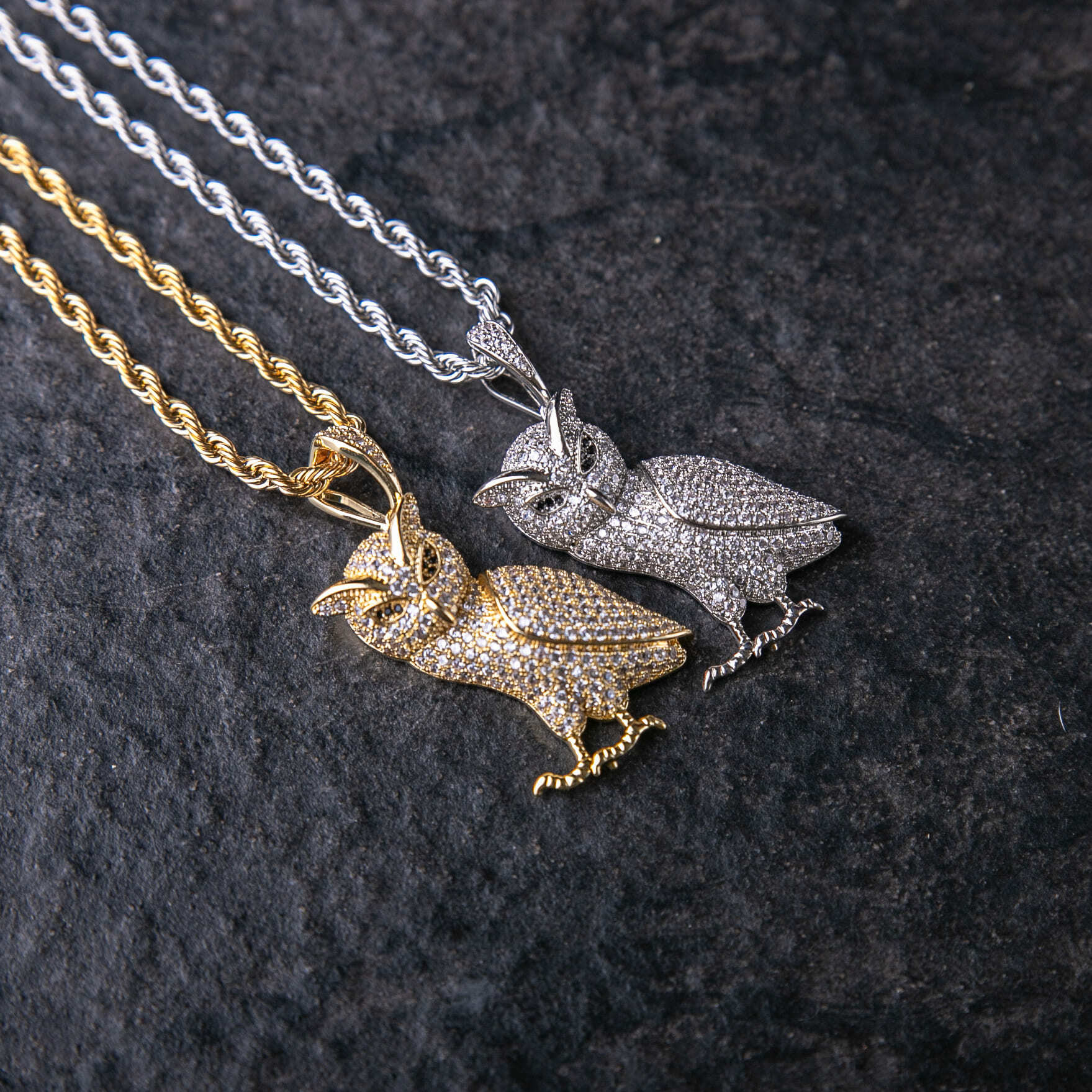 滿鑲貓頭鷹墜飾