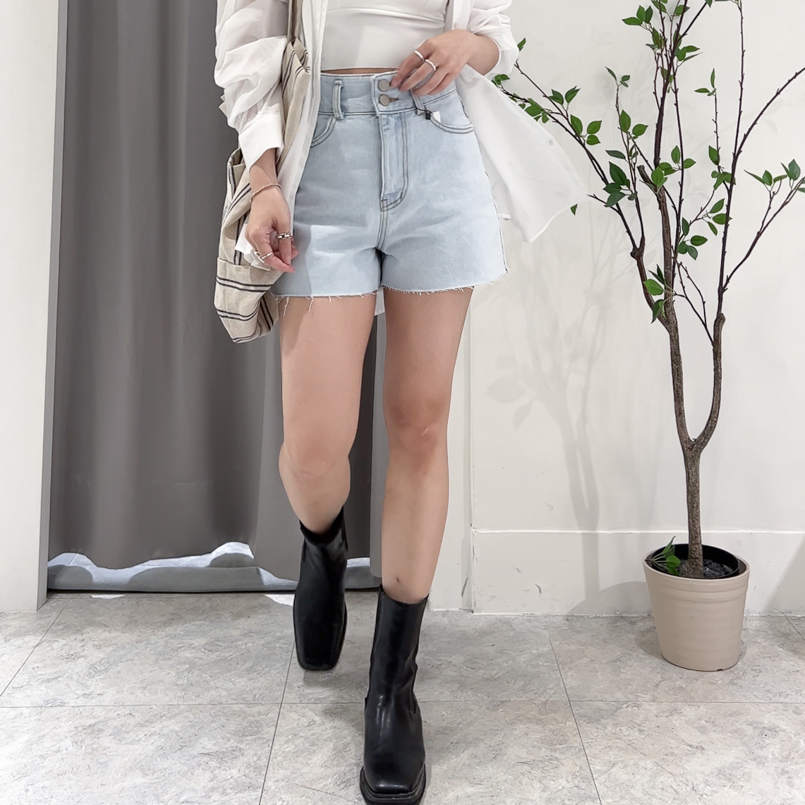 設計雙釦A字牛仔短褲(藍/S-L)