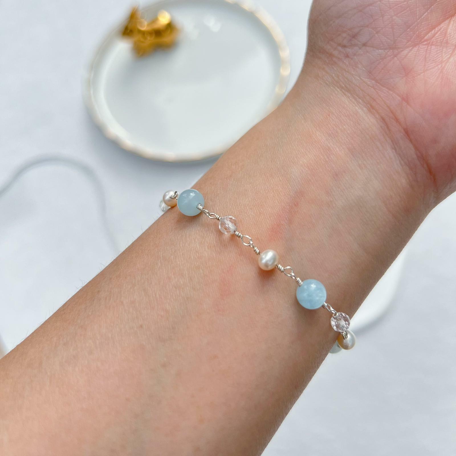 RABBIT BOUQUET天然石手作水晶手鏈- Pearl Aqua