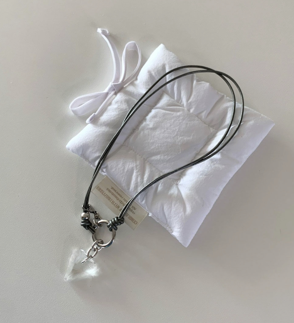 KR Y2K CLEAR HEART necklace