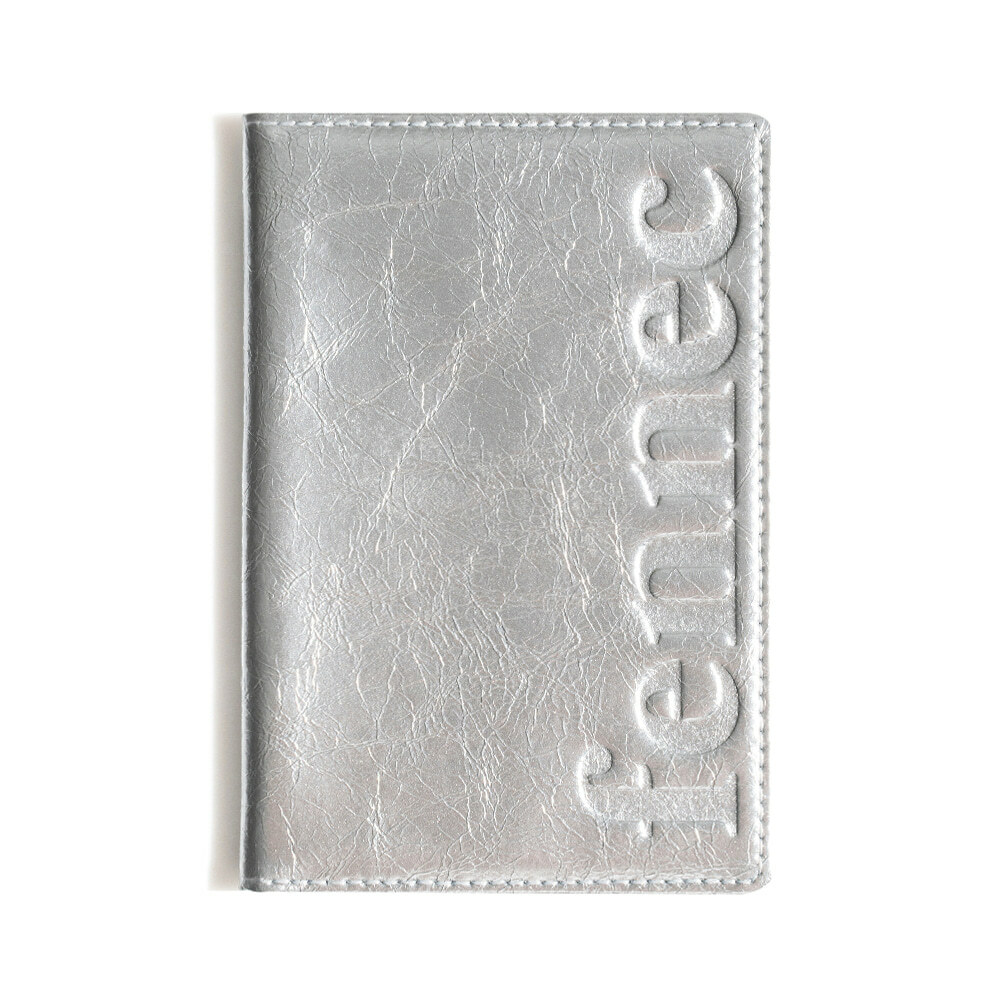 fennec - CRINKLE PASSPORT CASE - SILVER