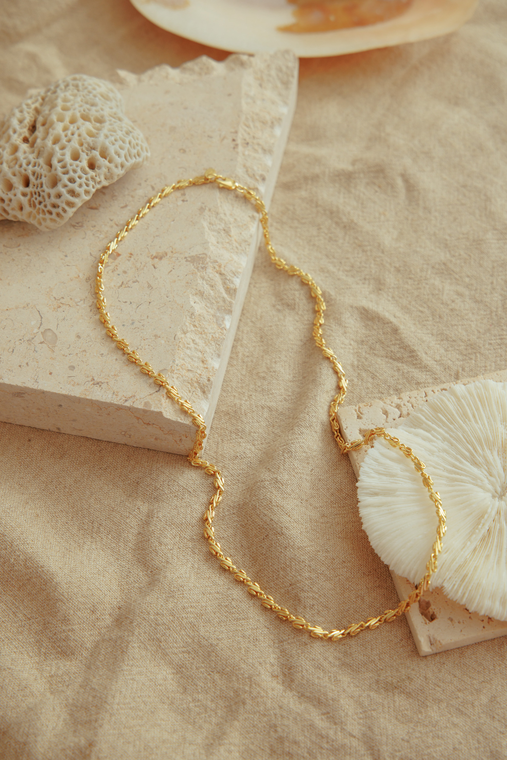 復古感編織造型項鏈（金色）