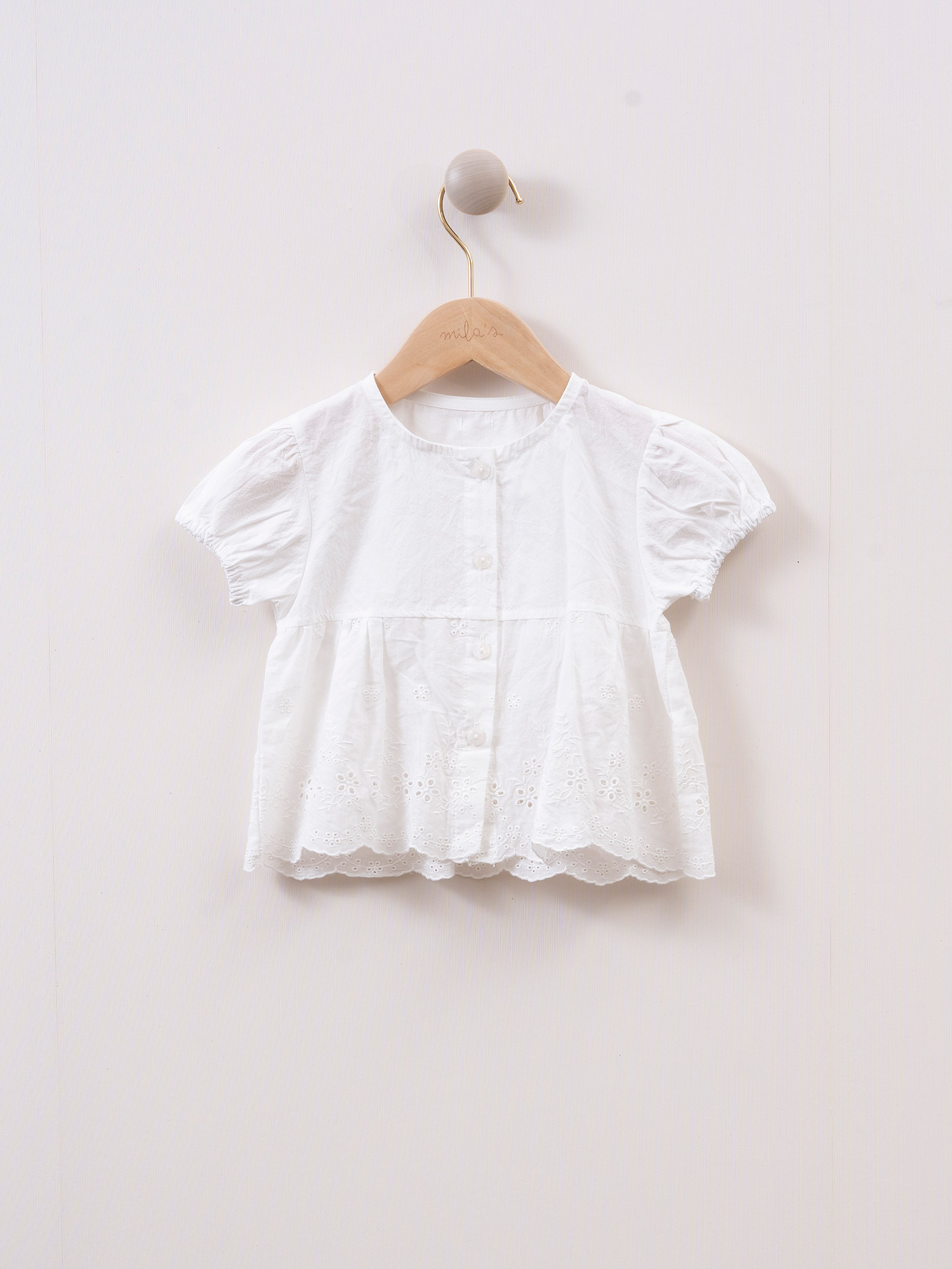 mila's 刺繡短袖恤衫