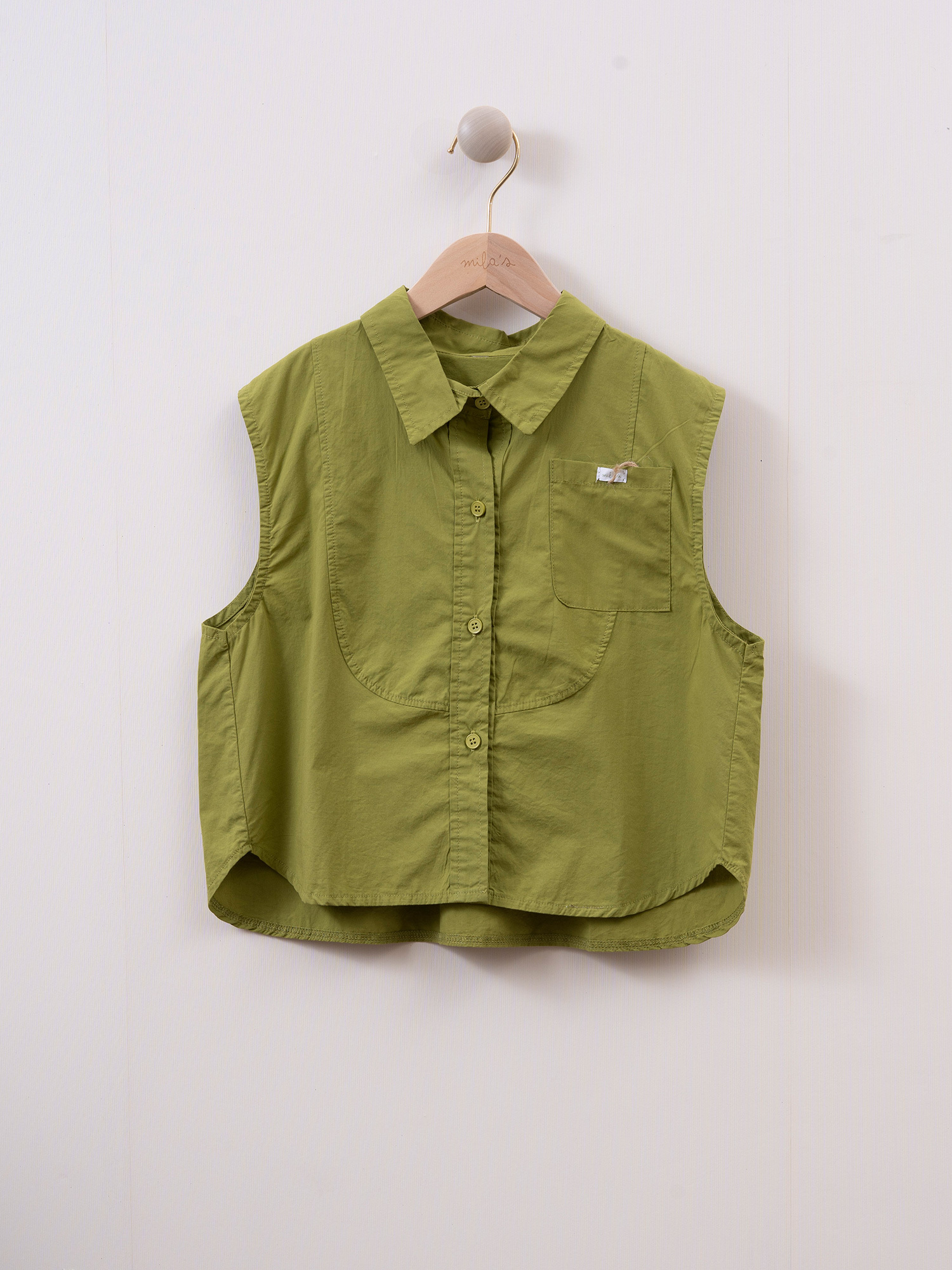 mila's 口袋背心恤衫