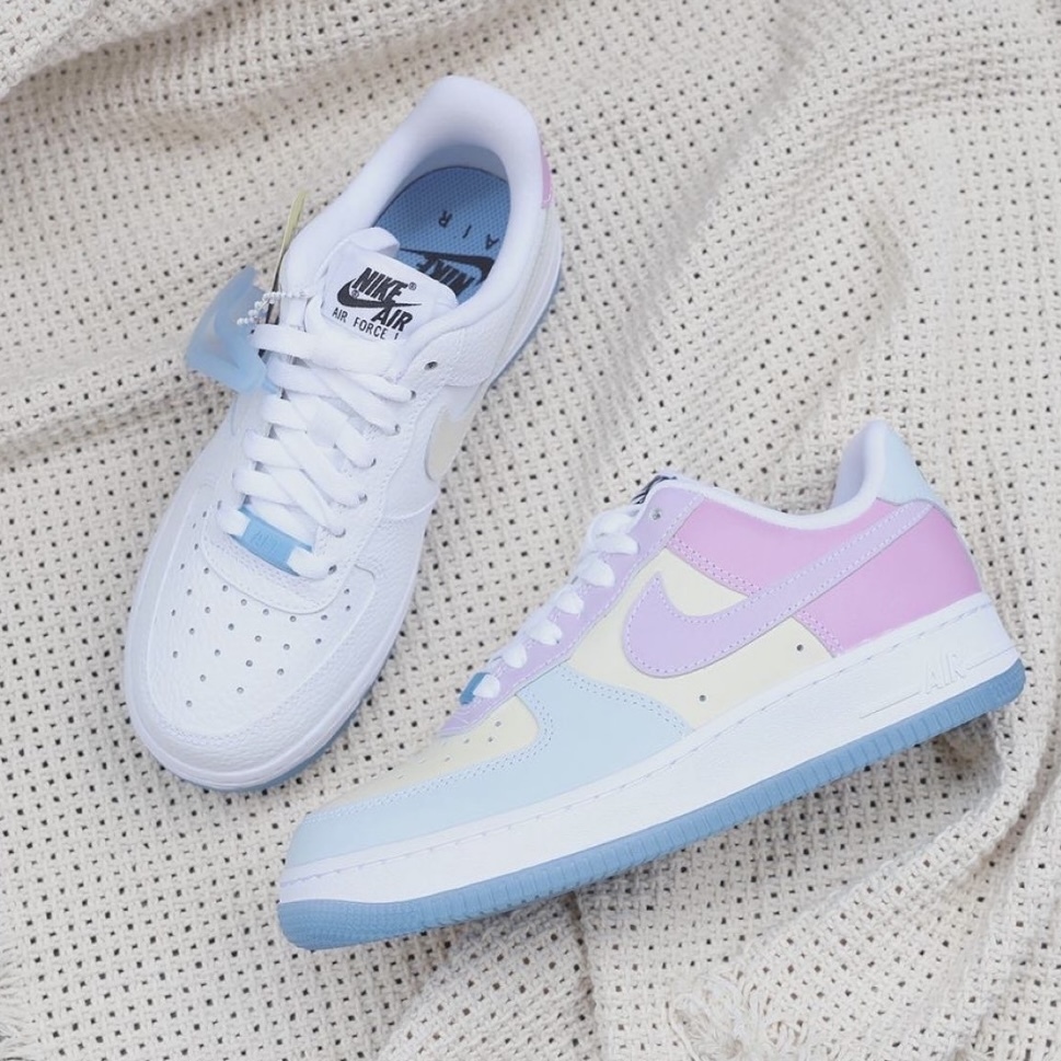 Wmns Air Force 1 '07 LX 'UV Reactive Swoosh' DA8301-101【現貨商品】