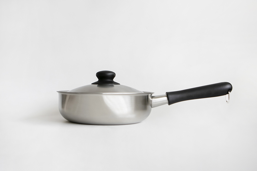 柳宗理-不鏽鋼單手鍋22cm 霧面 / 附蓋