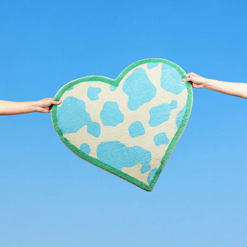 美國 Snack Break // Moo for Love Rug