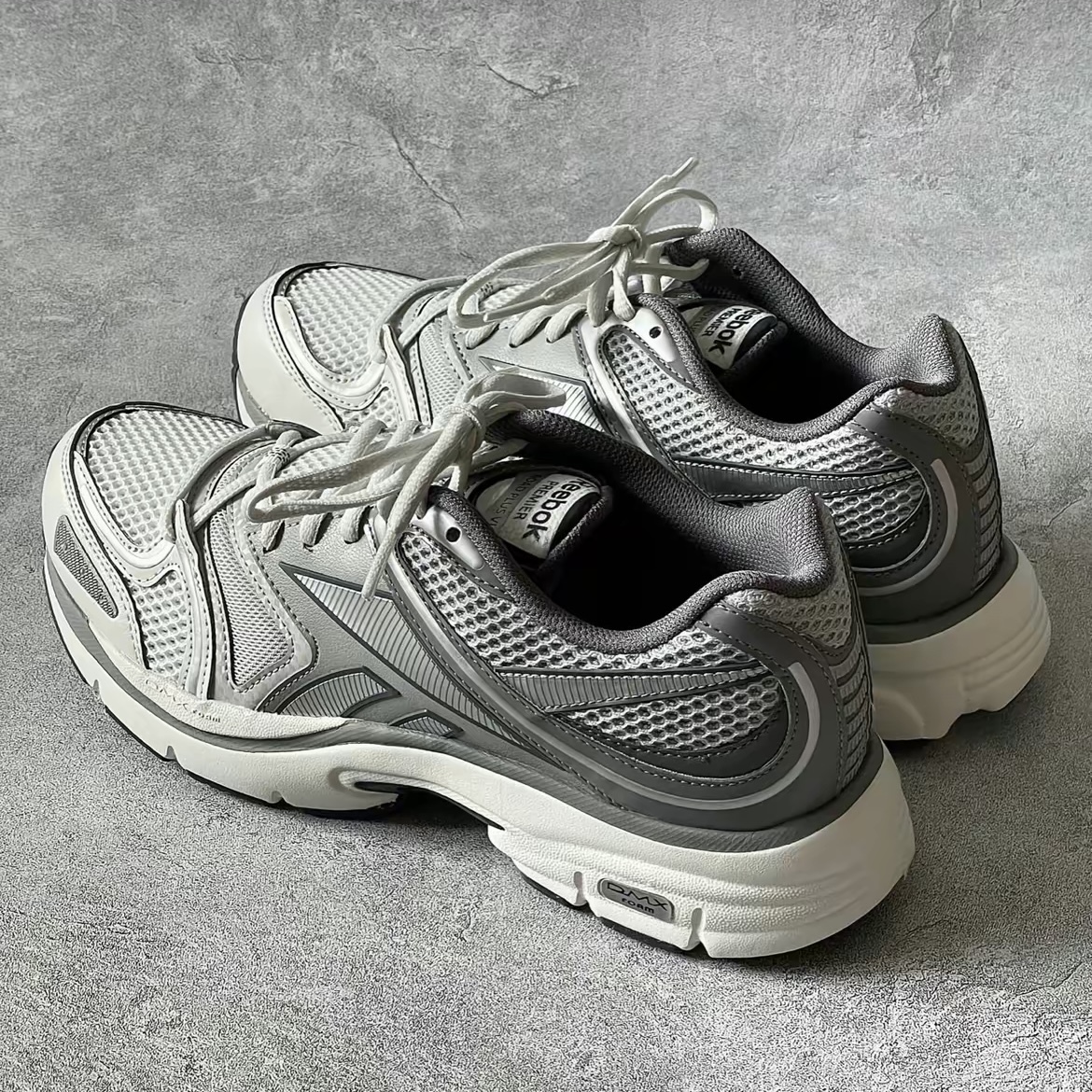 【APAIR】預購 Reebok Premier Road 灰白銀 小3XL HQ6178