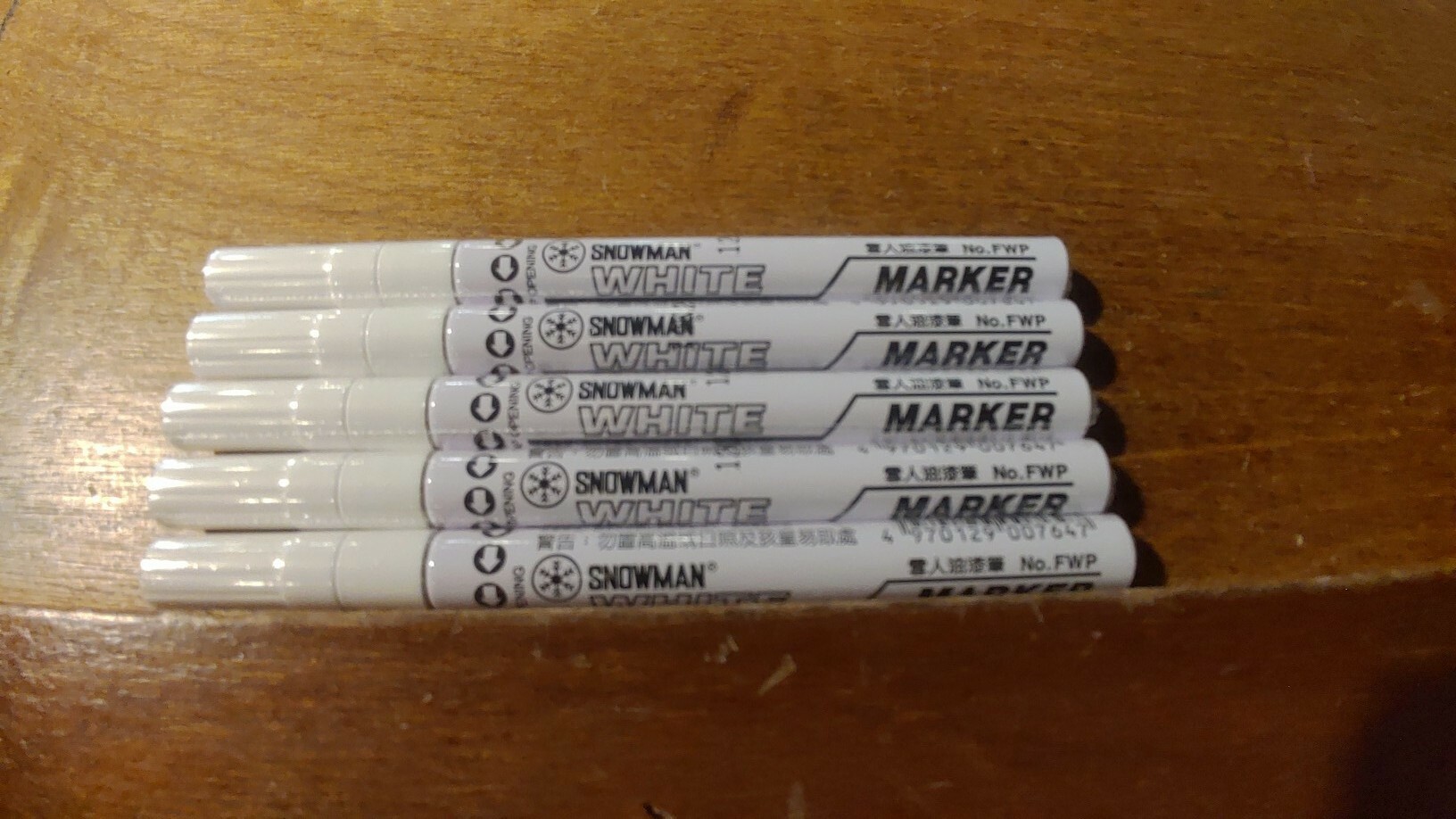 Snowman 雪人油漆筆 白色 道路標線用 $65/支