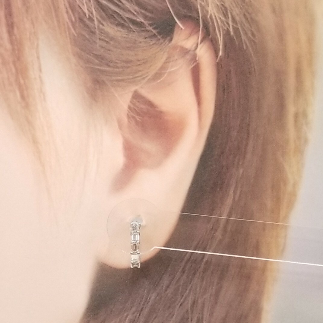 全新18K白金58份鑽石圈耳環