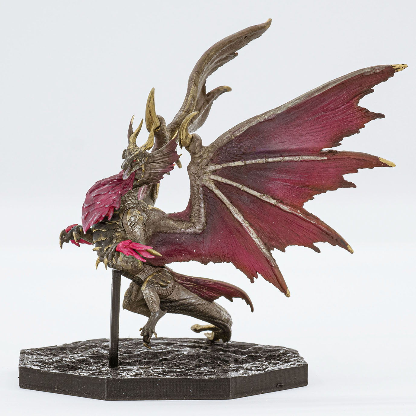 Capcom Figure Builder Cube "Monster Hunter" Silver Duke Dragon Malzeno