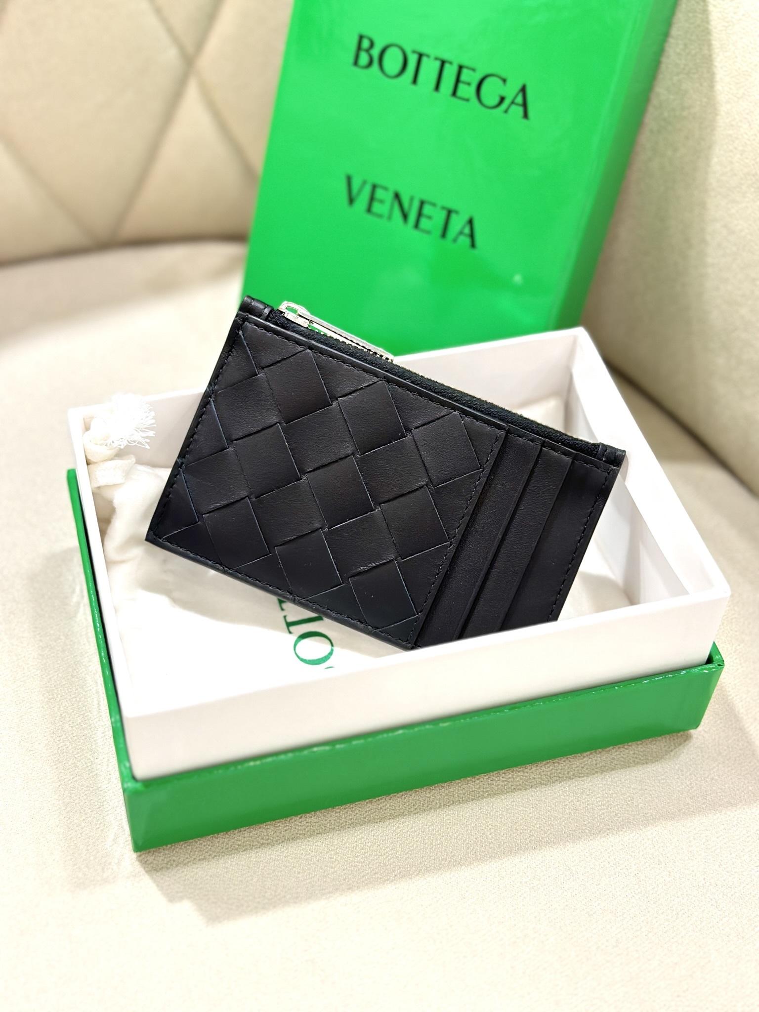 BV Zipped Card Case