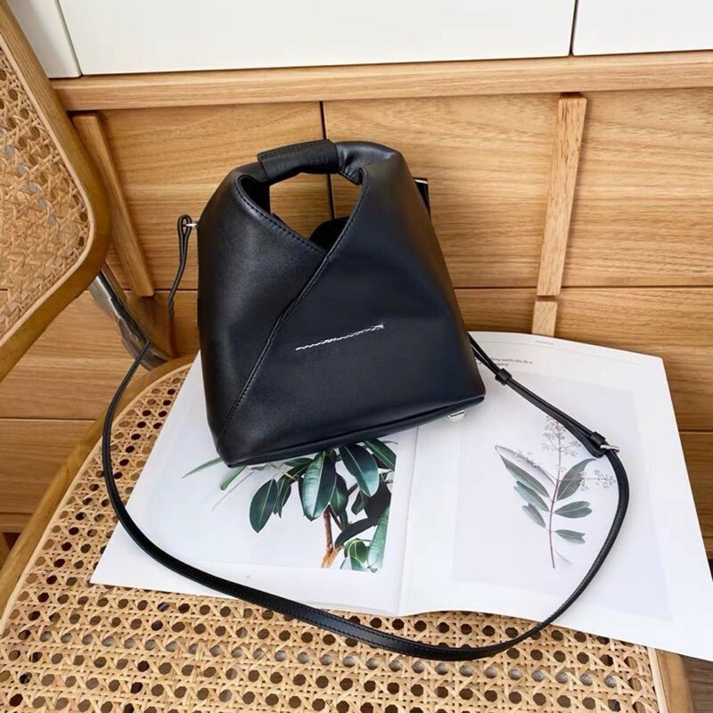 🇫🇷𝖬𝖬𝟨 𝖬𝖺𝗂𝗌𝗈𝗇 𝖬𝖺𝗋𝗀𝗂𝖾𝗅𝖺 - 𝖩𝖺𝗉𝖺𝗇𝖾𝗌𝖾 𝗍𝗈𝗍𝖾 𝖻𝖺𝗀 托特包