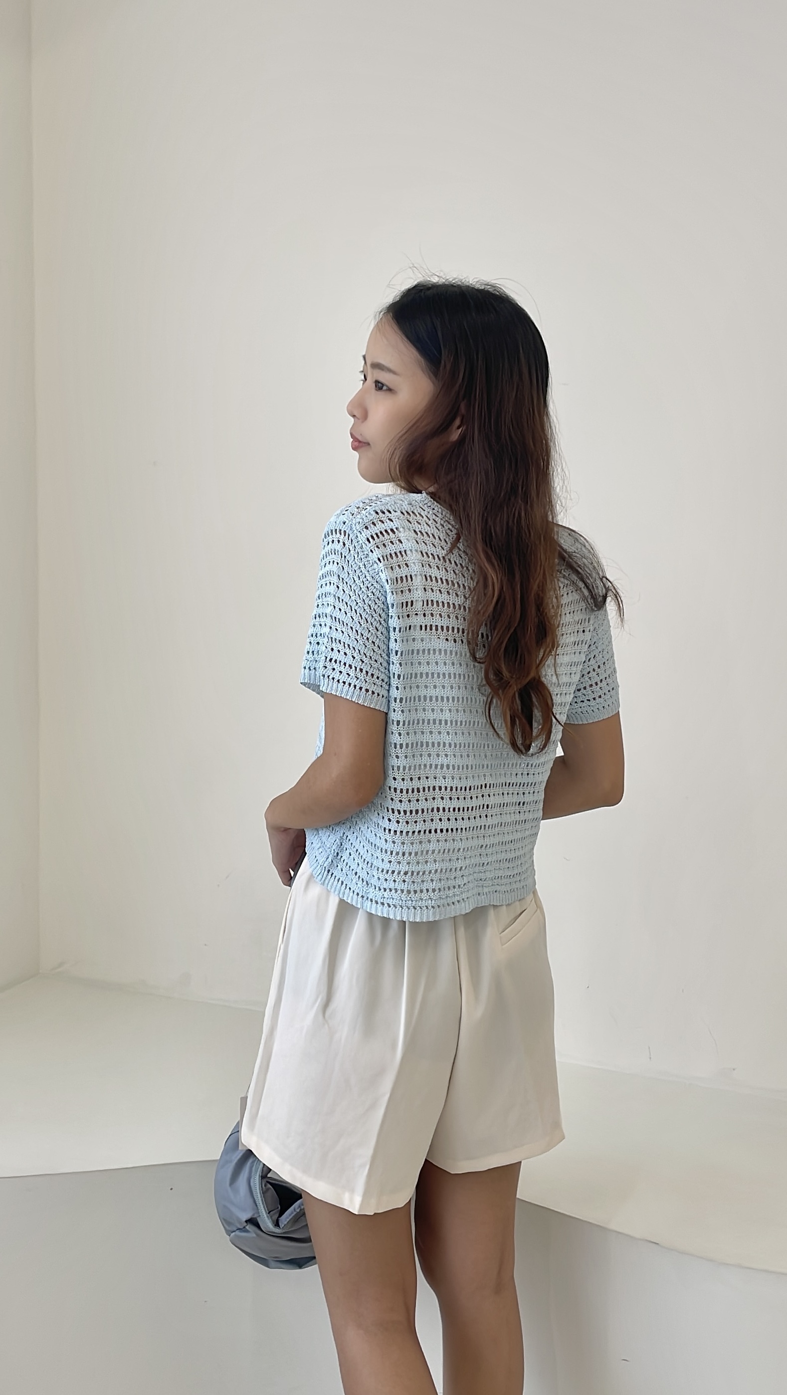 喜歡涼涼的簍空花邊針織上衣